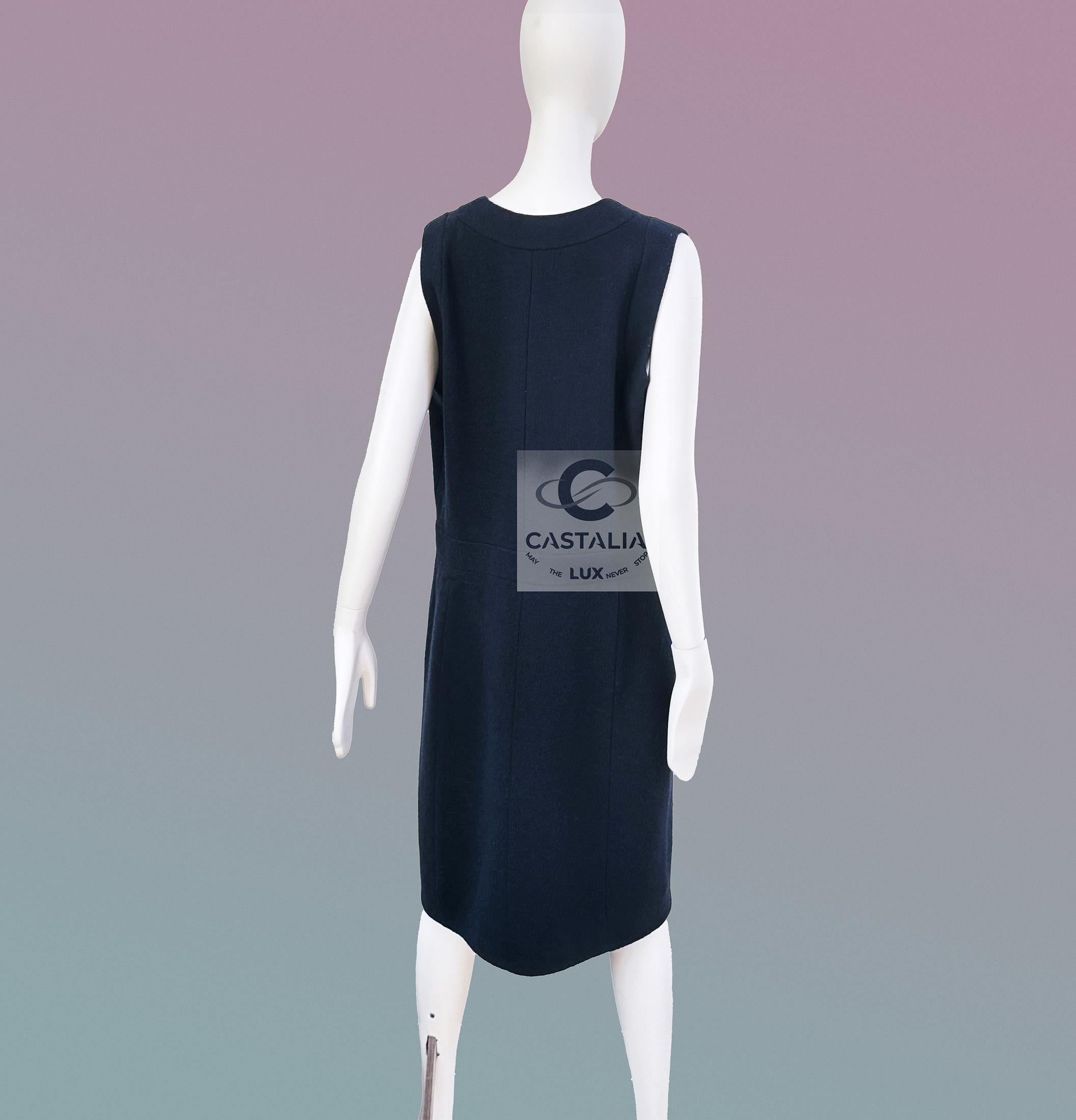 Chanel New Paris / Dubai CC Gripoix Knöpfe Jacke Kleid 46 FR im Angebot 6