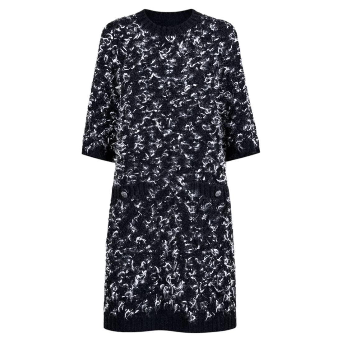 CHANEL 6K$ New Paris / Salzburg CC Buttons Fluffy Dress 40 FR