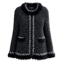 CHANEL Arctic Collection Flauschige Bouclé-Jacke aus Kaschmir 42 FR