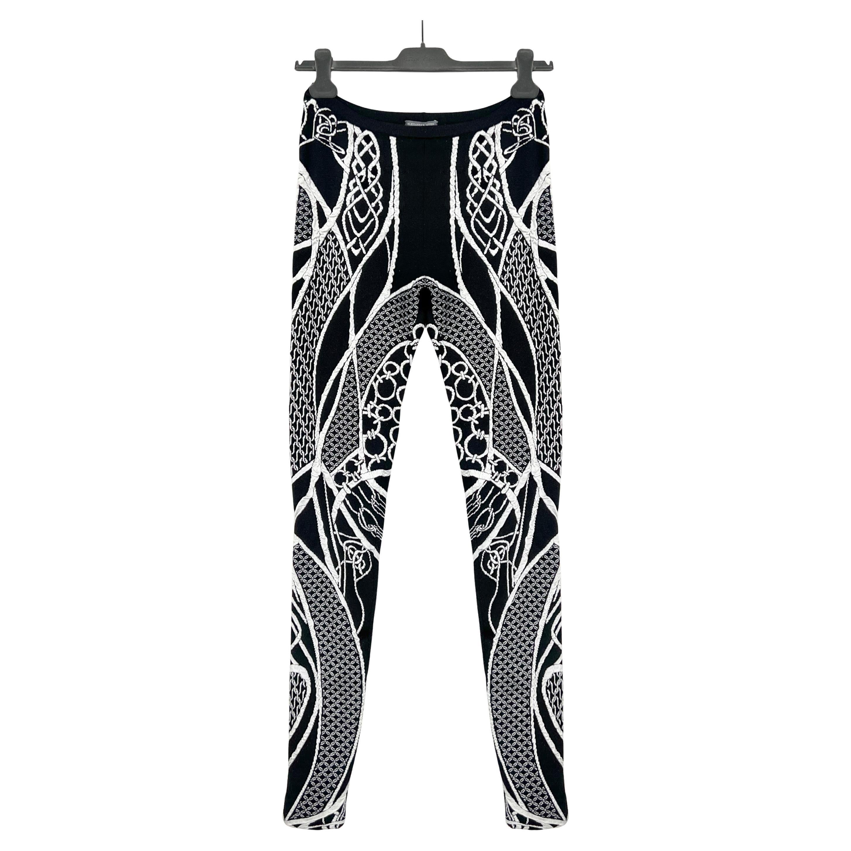 Leggings de punto Alexander McQueen  Ángeles y demonios 2010