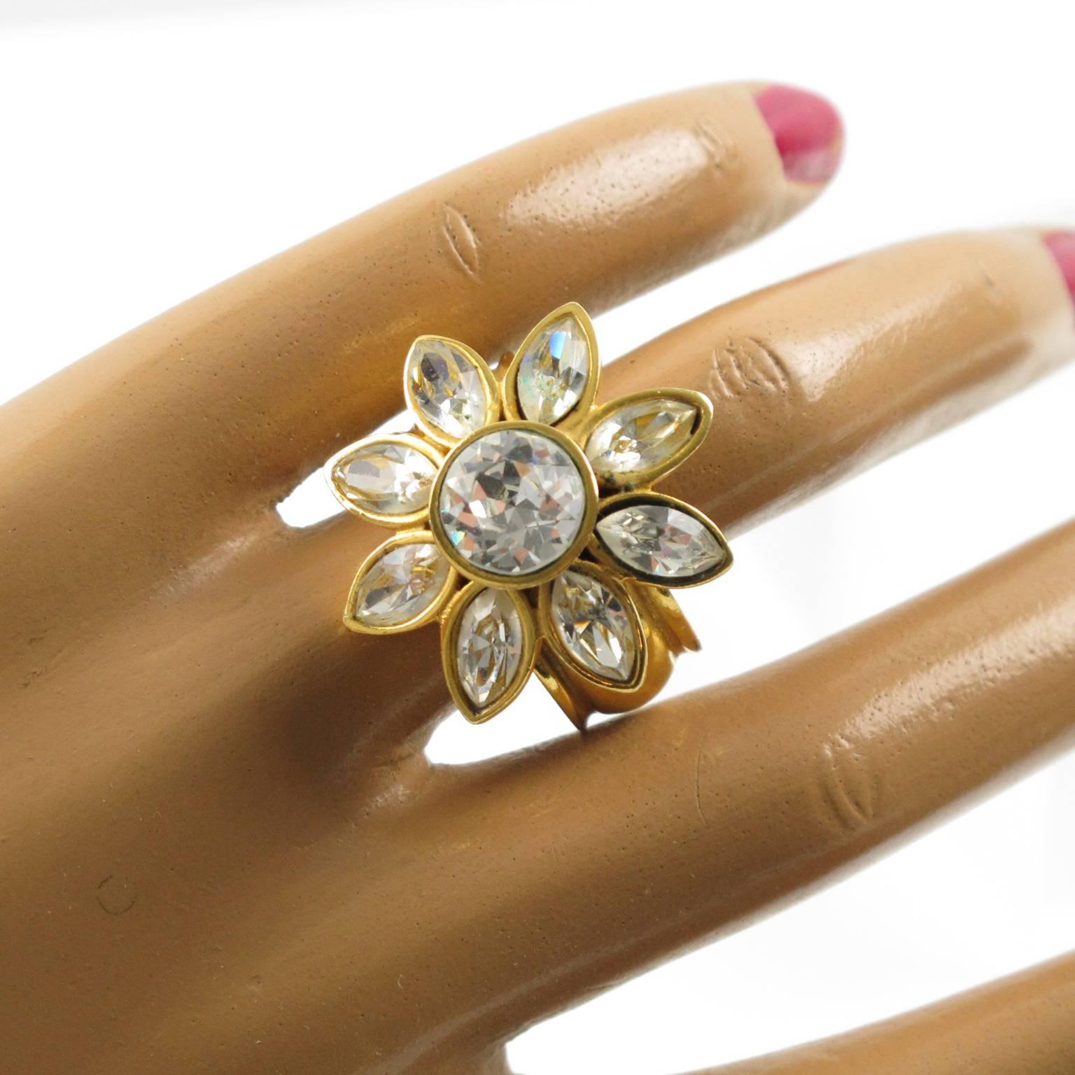 Yves Saint Laurent YSL Floral Cocktail Ring Clear Rhinestone size 7.75 2