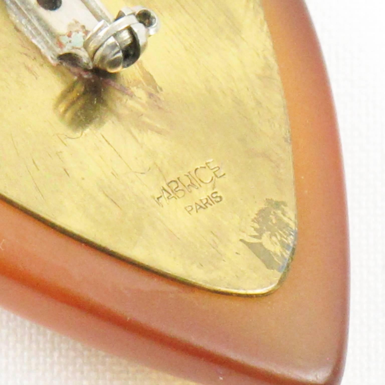 Women's or Men's Vintage Fabrice Paris Signed Pin Brooch Brass & Honey Amber Resin