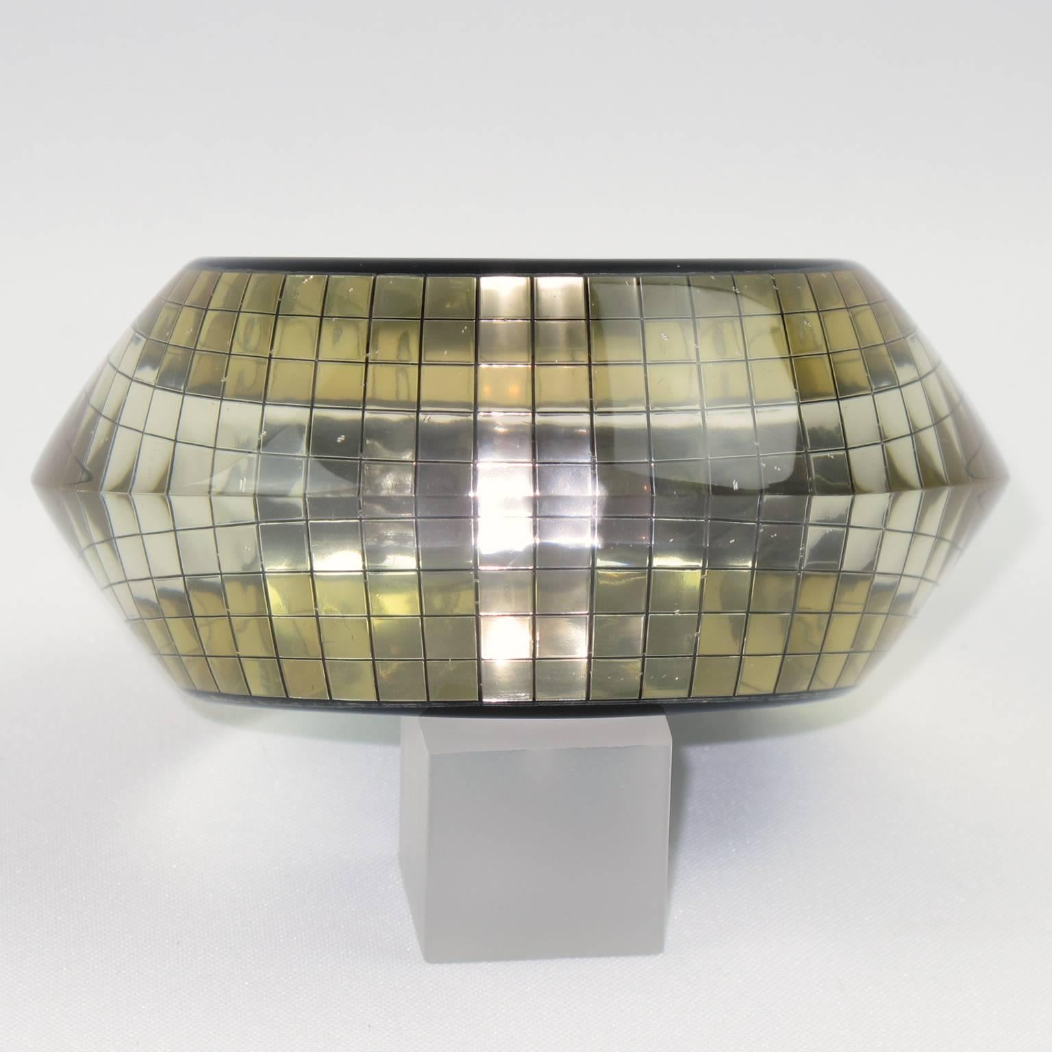 Space Age Extra Wide Clear Glitter Lucite Bracelet Bangle Mirror Inclusions In Excellent Condition In Atlanta, GA