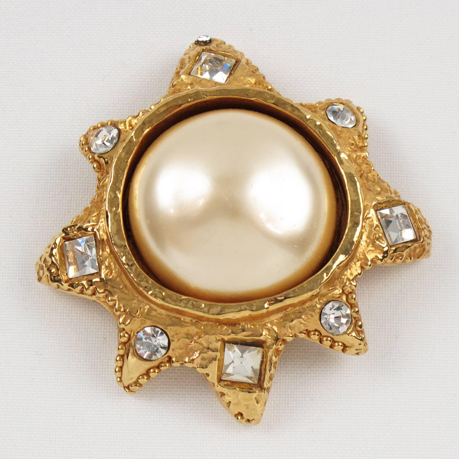 Vintage French designer Alexis Lahellec Paris signed pin brooch. Unusual piece featuring a large gilt resin sun, all textured topped with huge half pearl imitation and compliment with clear rhinestones. Signed at the back: 