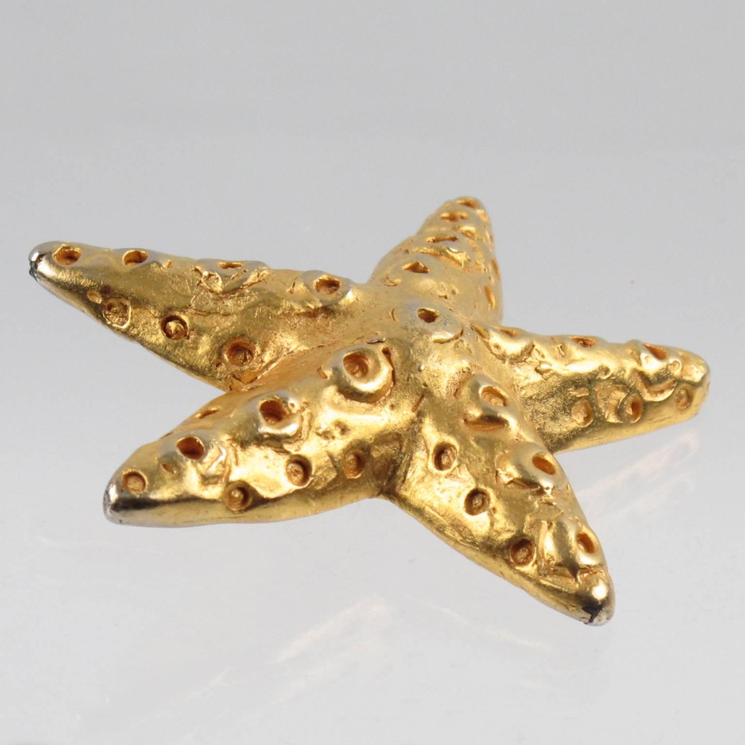 Christian Lacroix Paris Oversized Gilt Metal Starfish Clip on Earrings 2