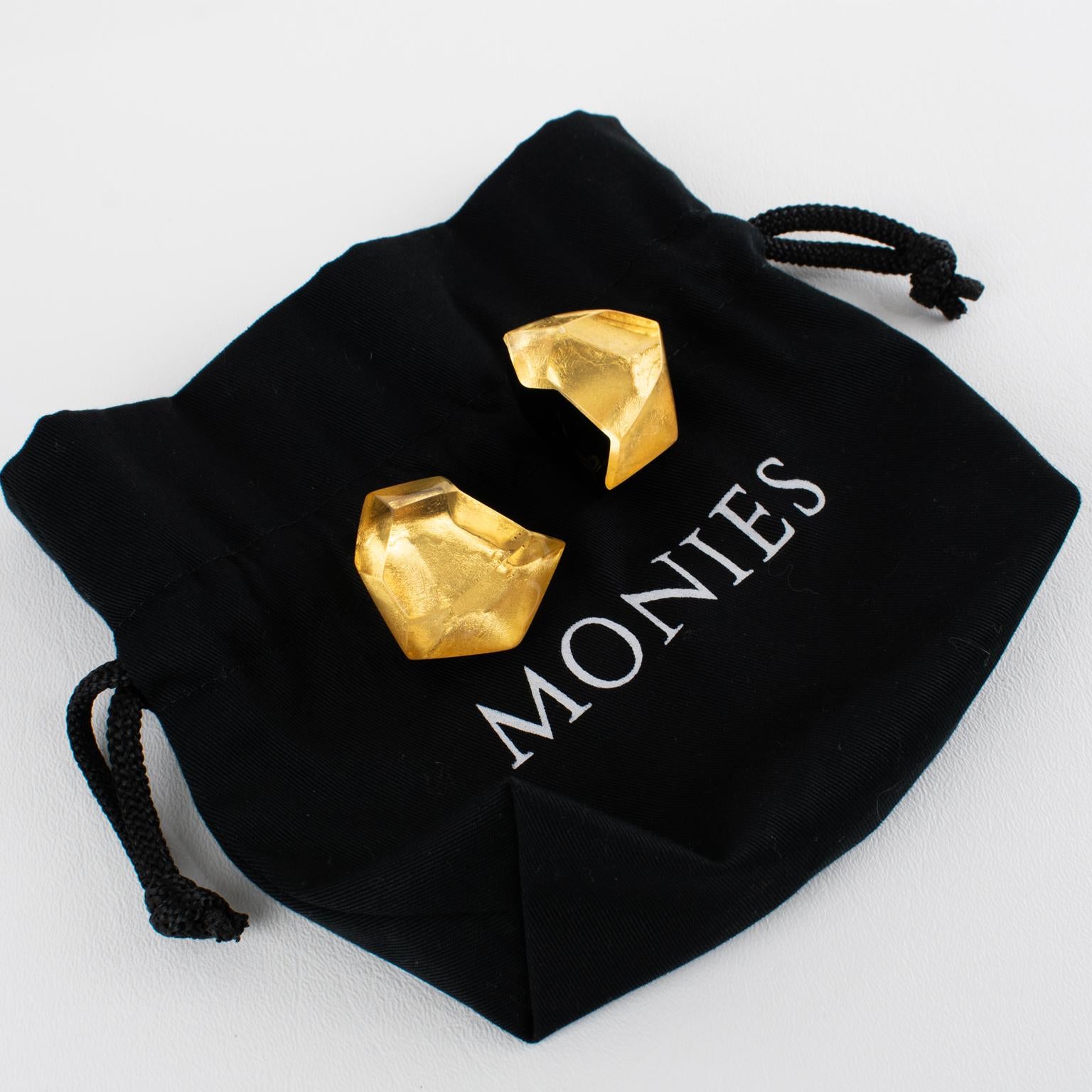 Boucles d'oreilles à clip en résine noire et feuille d'or Monies Massive Unisexe en vente