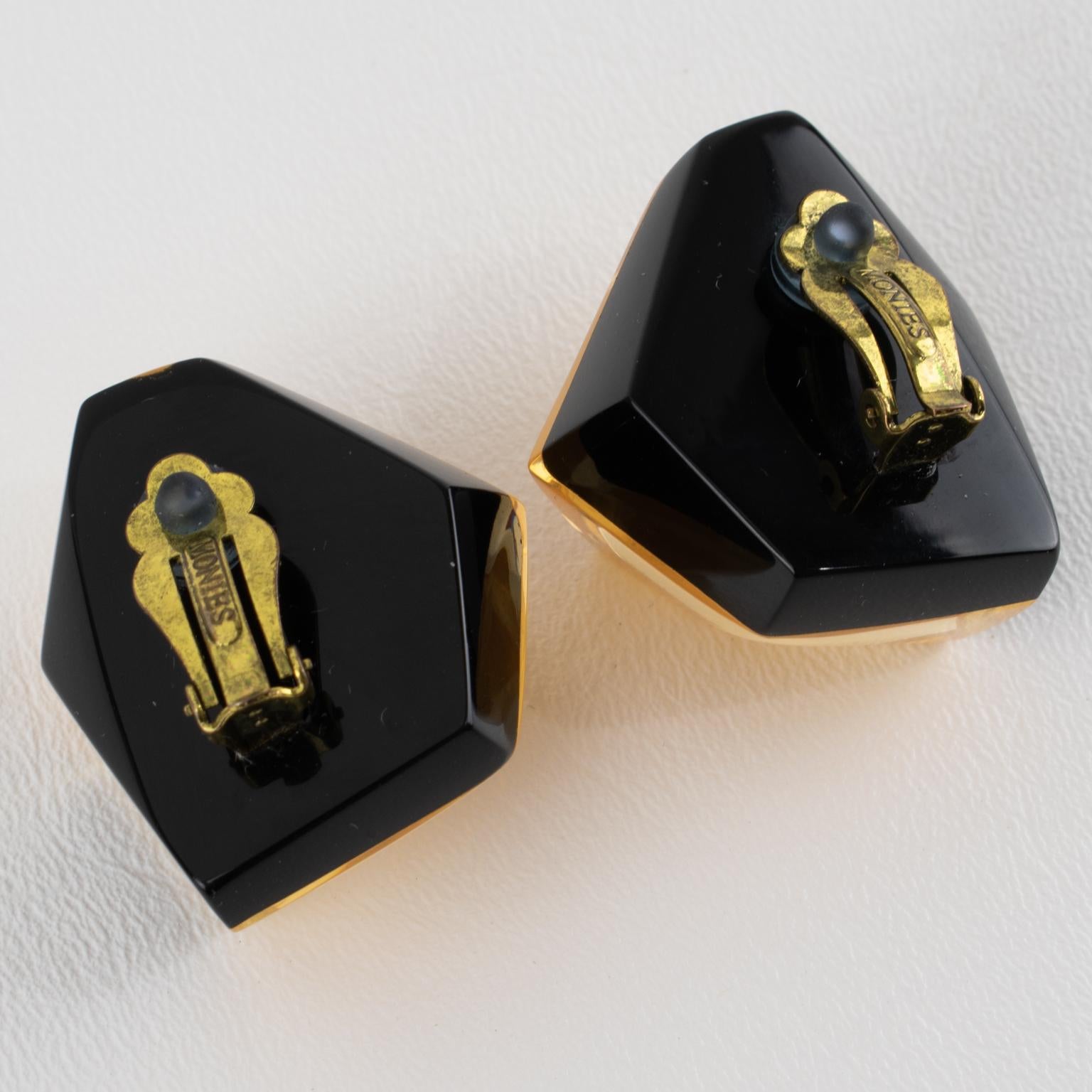 Boucles d'oreilles à clip en résine noire et feuille d'or Monies Massive en vente 2