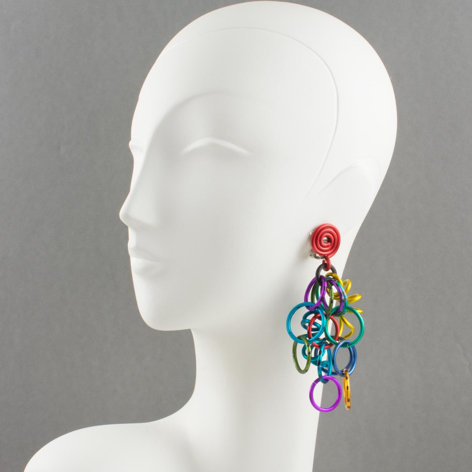 Modernista David Spada Orecchini a Clip in Alluminio con Anelli e Spirale Arcobaleno in vendita