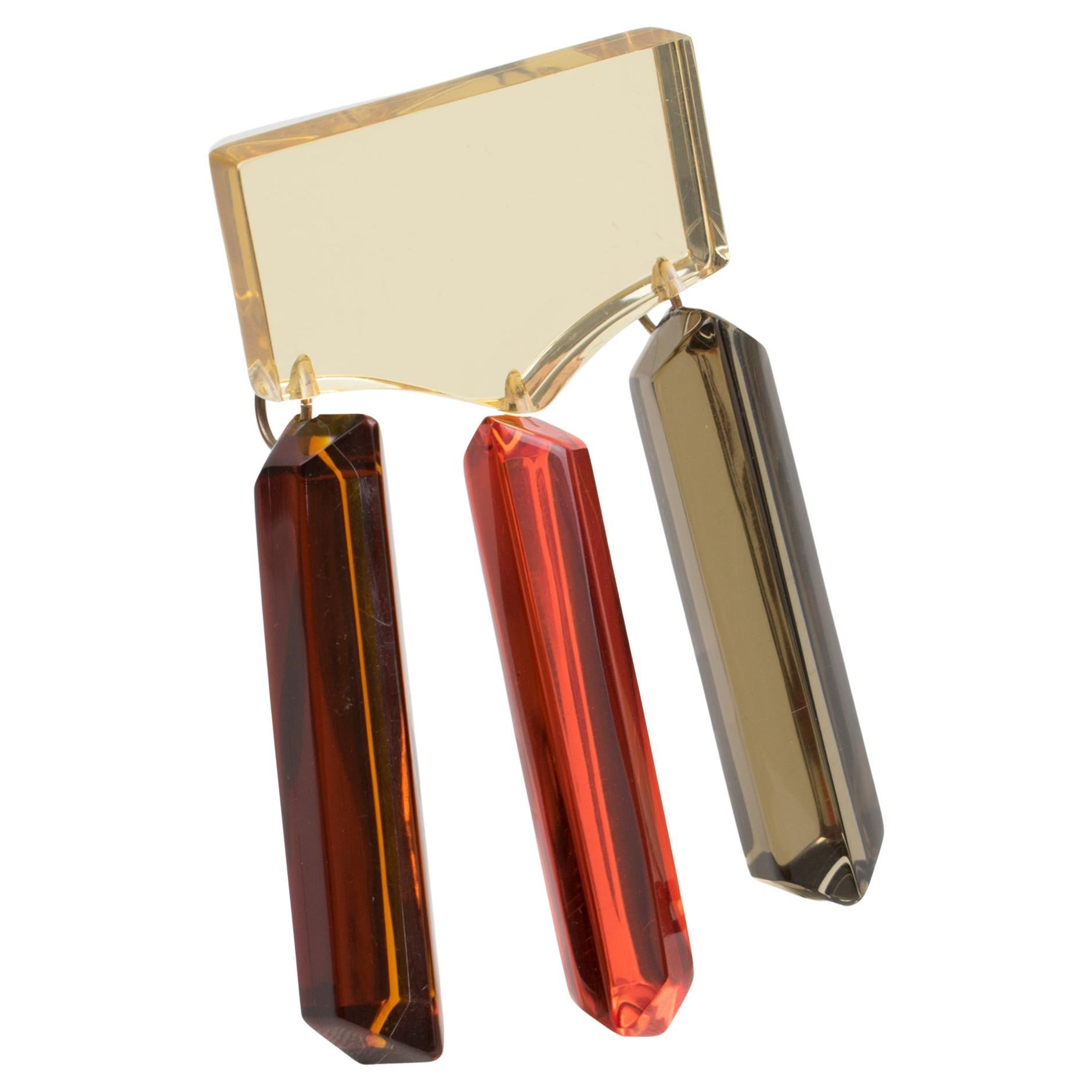Harriet Bauknight for KASO Broche pendante en acrylique Lucite jaune, orange et marron