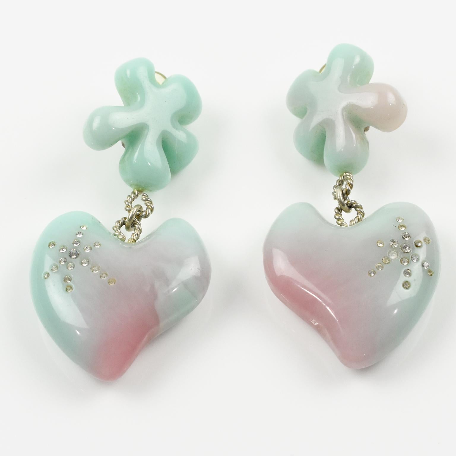 Christian Lacroix Paris Signed Clip Earrings Oversized Dangling Resin Heart In Excellent Condition In Atlanta, GA