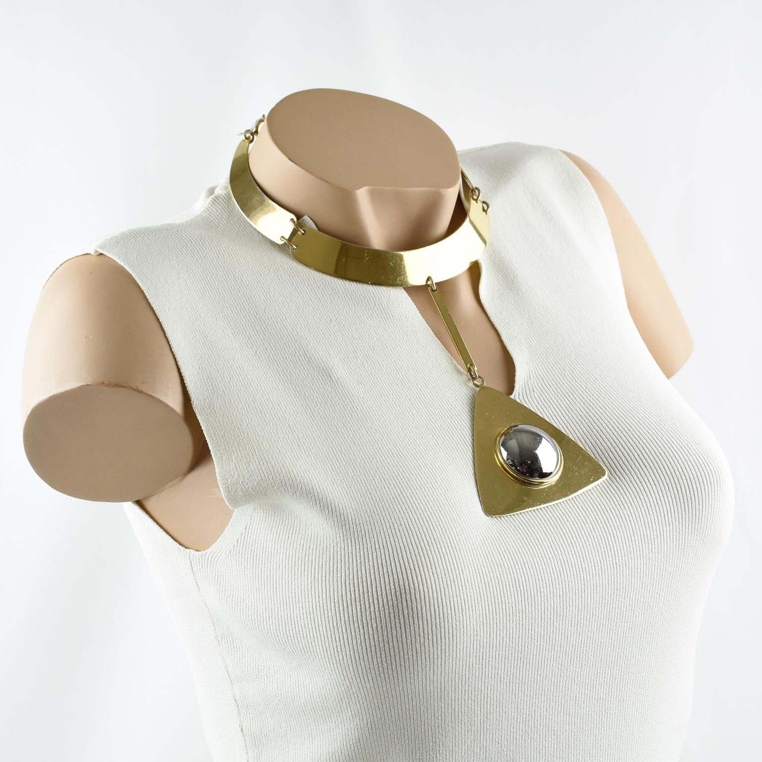 Stunning rare modernist Pierre Cardin Paris signed Necklace. Featuring a cool Space Age 1960s design articulated rigid gilt metal collar with extra long gilt metal geometric pendant medallion. Metal medallion is dimensional and articulated with