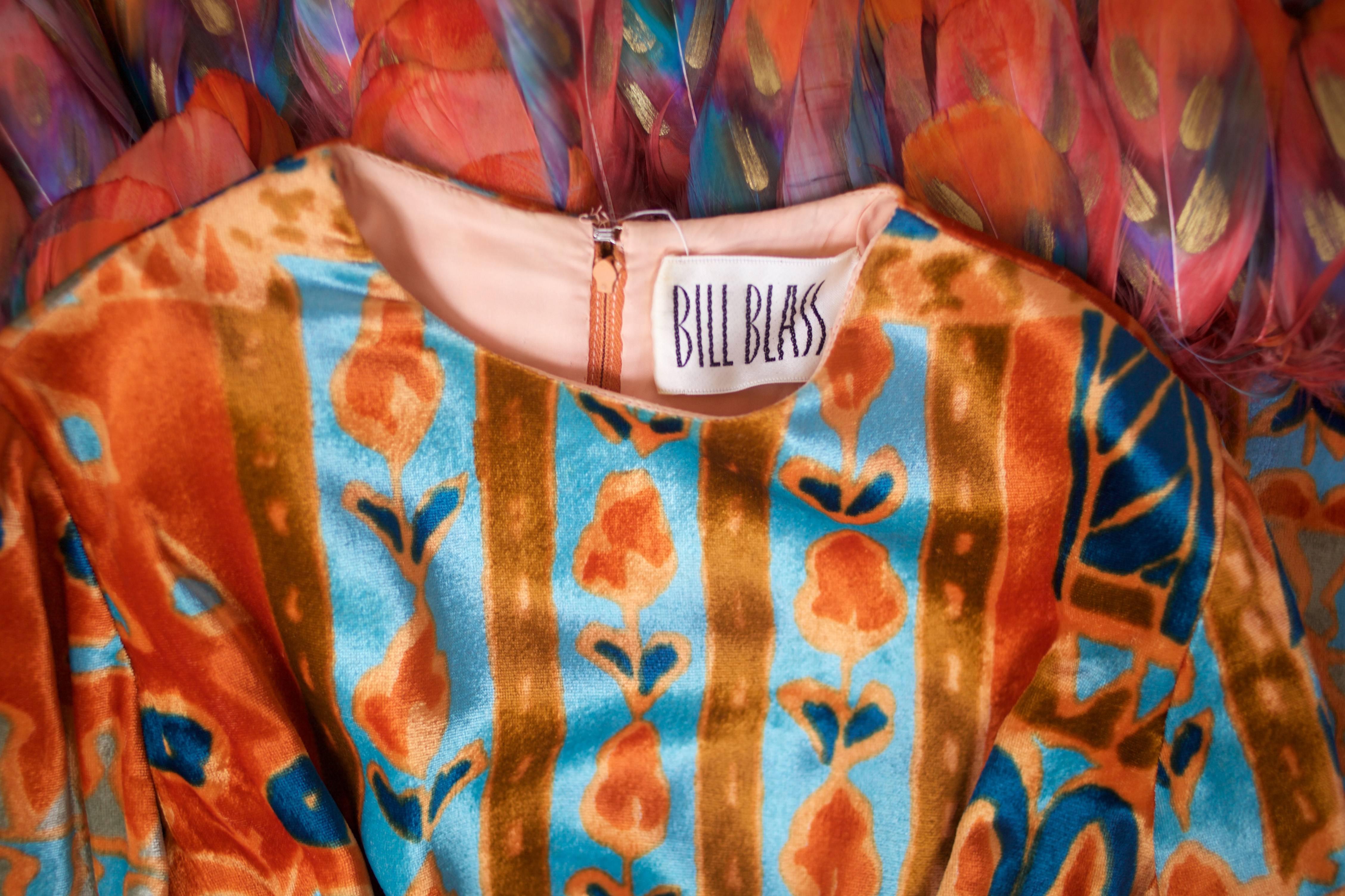Bill Blass Moorish Print Velvet Panne Gown w/Matching Dyed Feather Trim Ca.1970 In Excellent Condition In Studio City, CA