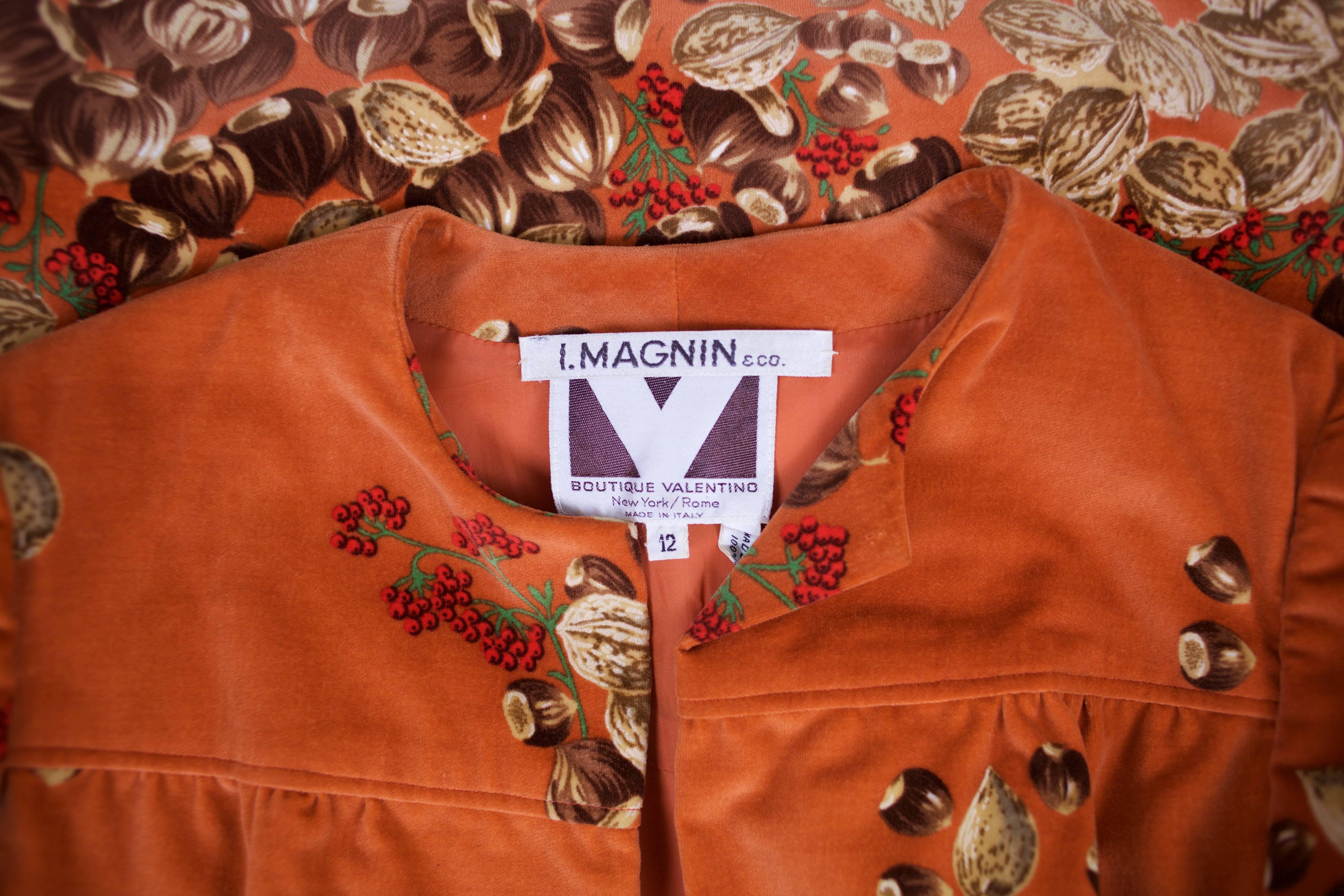 1970s Valentino Burnt Orange Chestnut Walnut Print Velvet Belted Jacket In Excellent Condition In Studio City, CA
