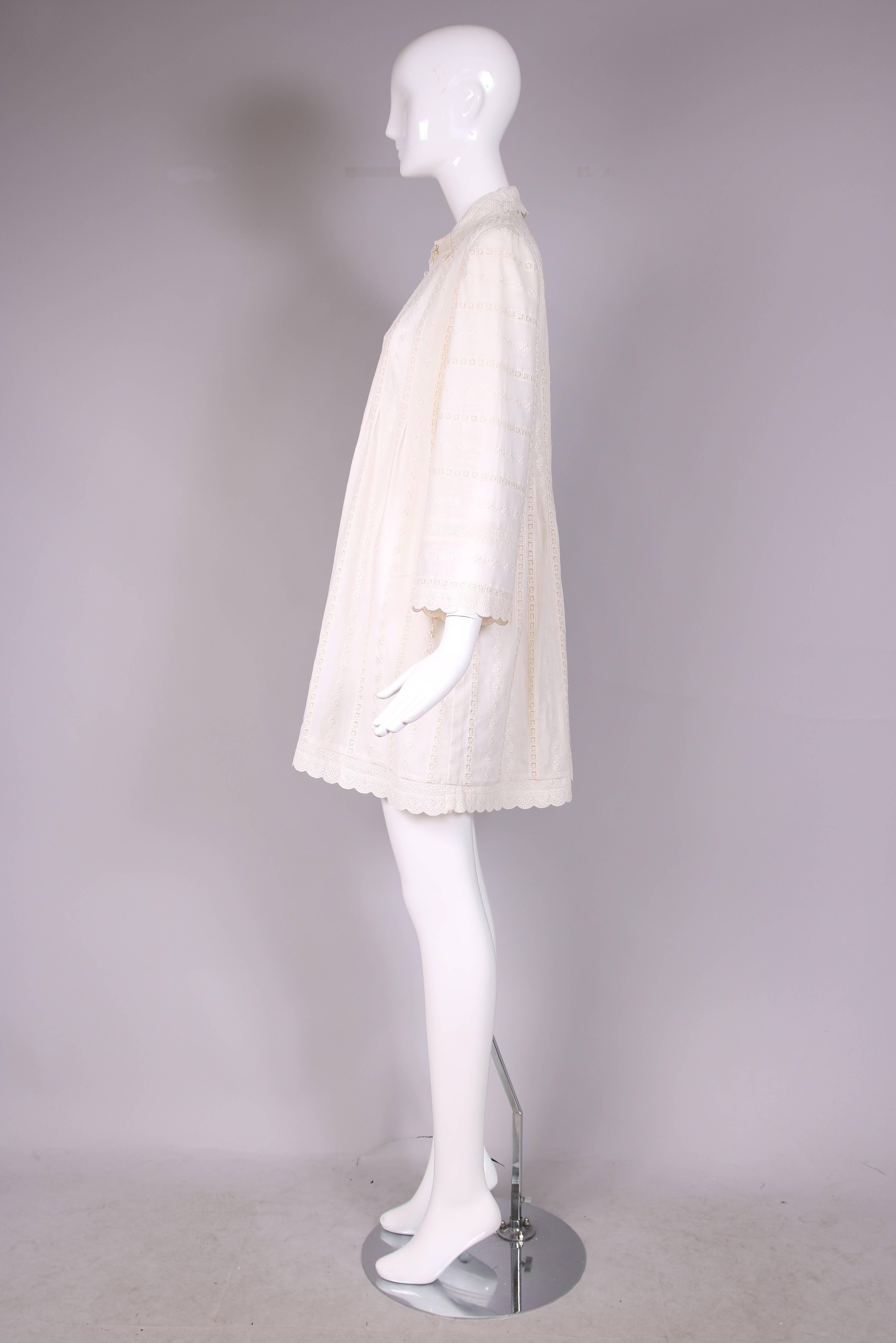 Vintage Giorgio Sant'Angelo Creme Cotton Broderie Anglaise Babydoll Dress In Excellent Condition In Studio City, CA