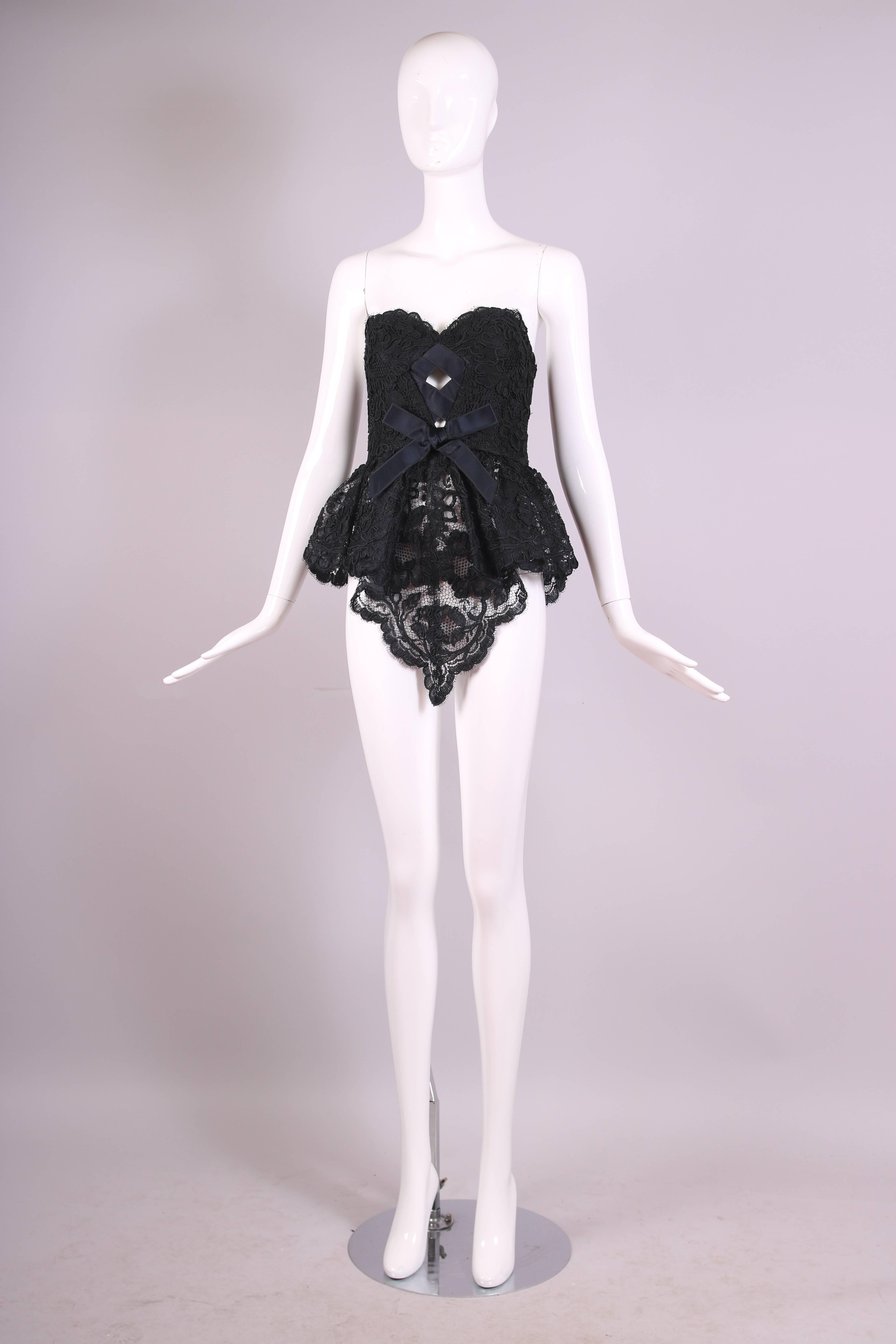 Vintage Bill Blass Black French Lace Bustier W/Peplum Waist & Silk Bow Detail In Excellent Condition In Studio City, CA