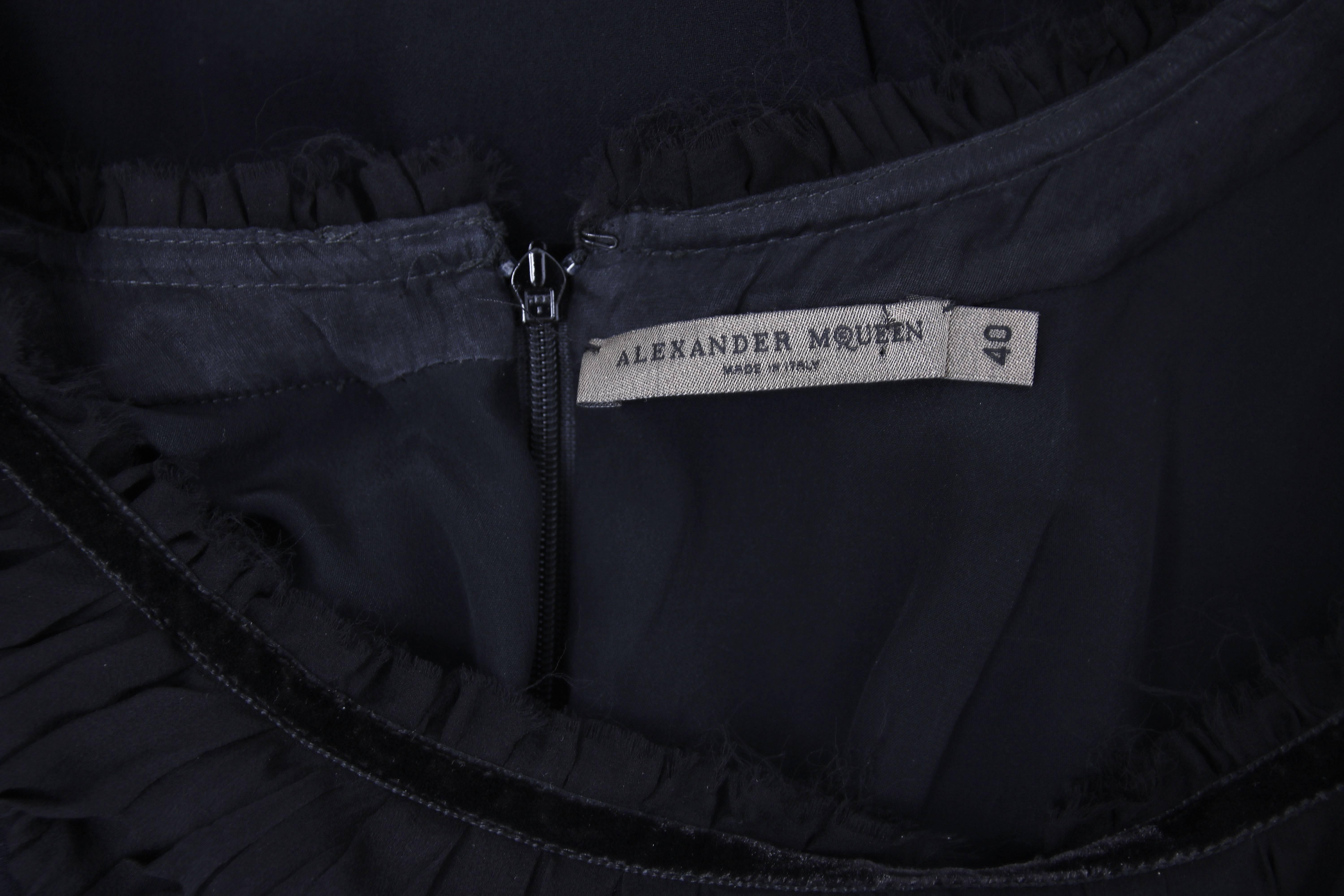 Alexander McQueen - Robe de cocktail noire, 2010  en vente 2