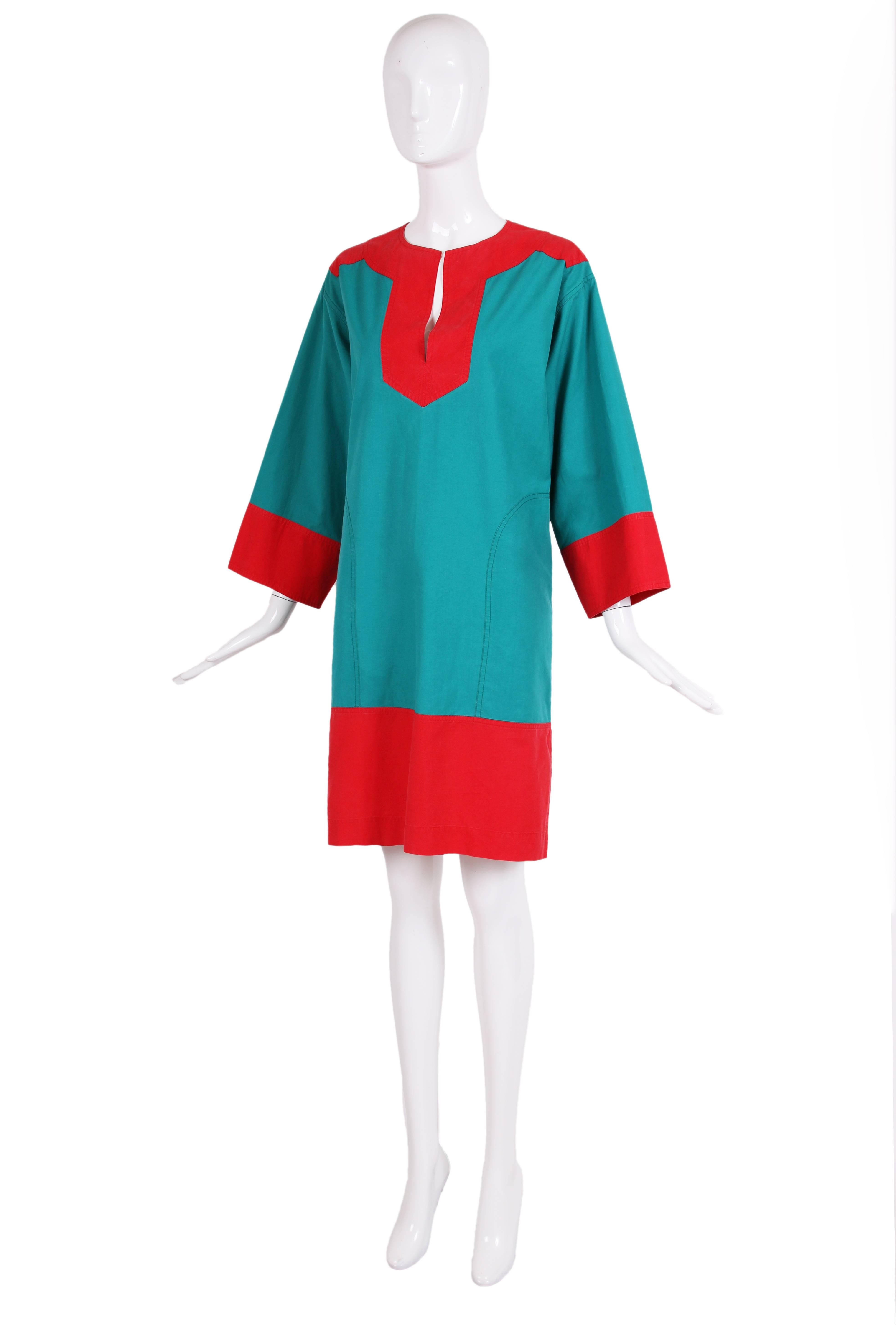 Late 1970's Yves Saint Laurent cotton green and red color block tunic dress with 3/4 sleeves and two side pockets. In excellent condition - size tag 38. Please consult measurements as this seems larger than a contemporary size