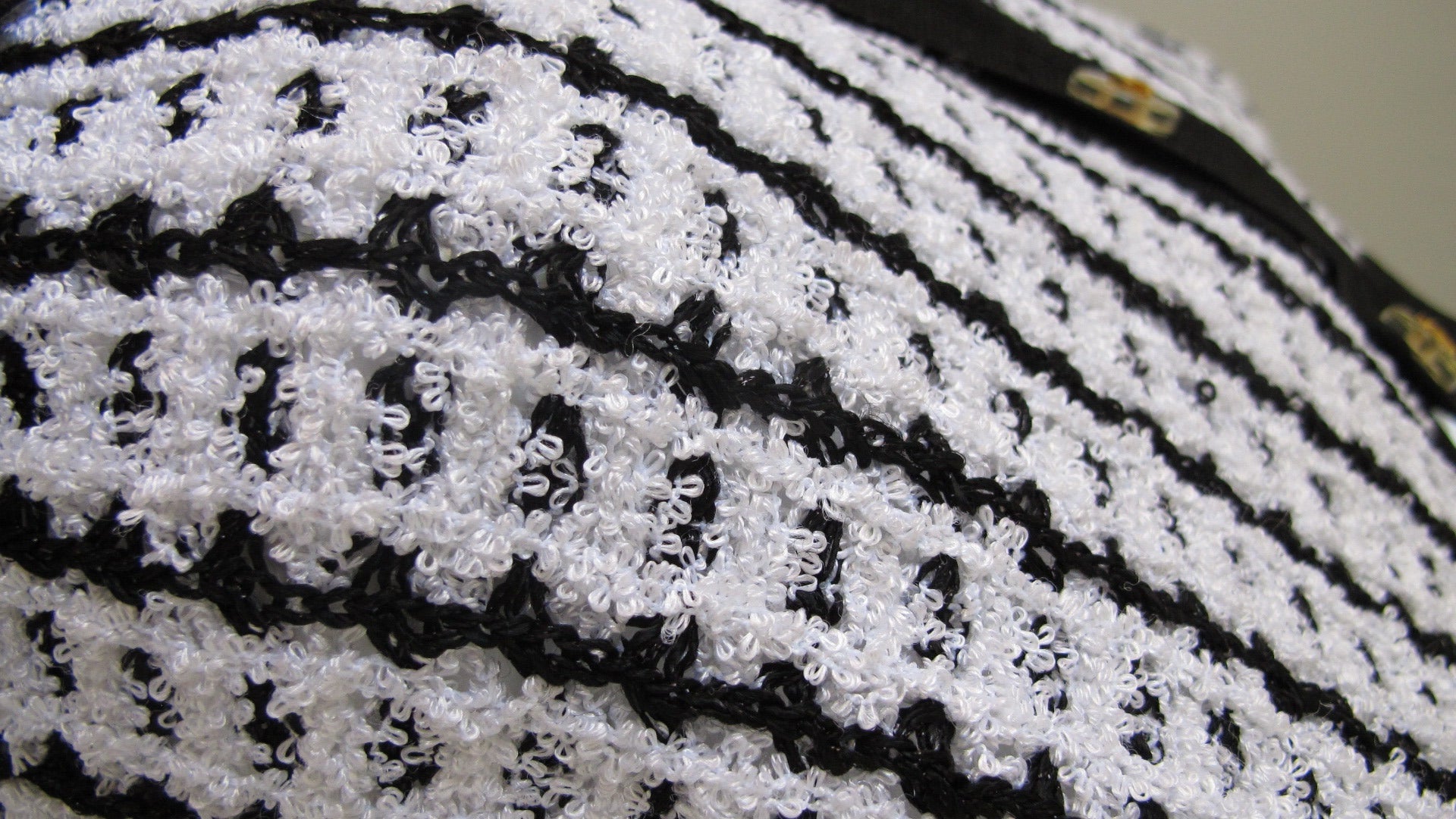 Chanel Black & White Boucle Tweed Cardigan Top Sweater 1