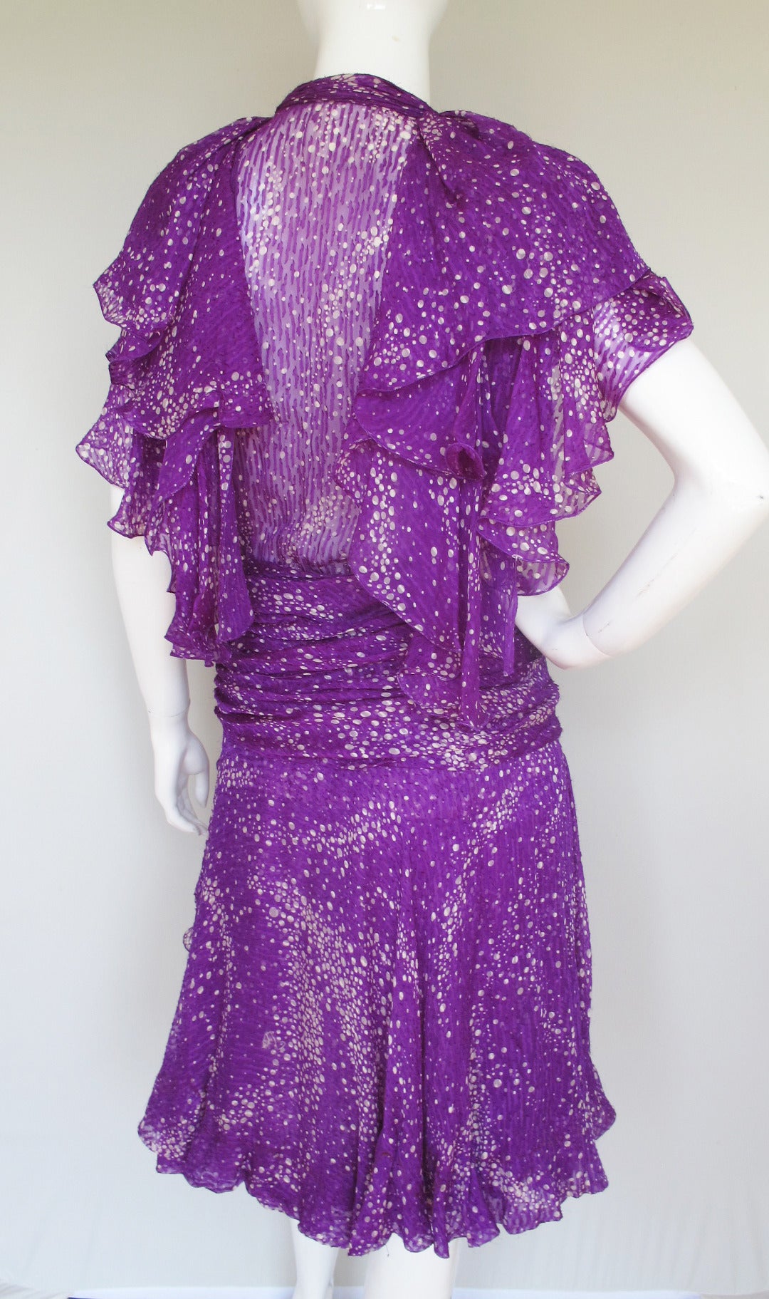 Purple Jacqueline de Ribes Printed Chiffon Cocktail Dress w/Plunge Neck & Side Slit