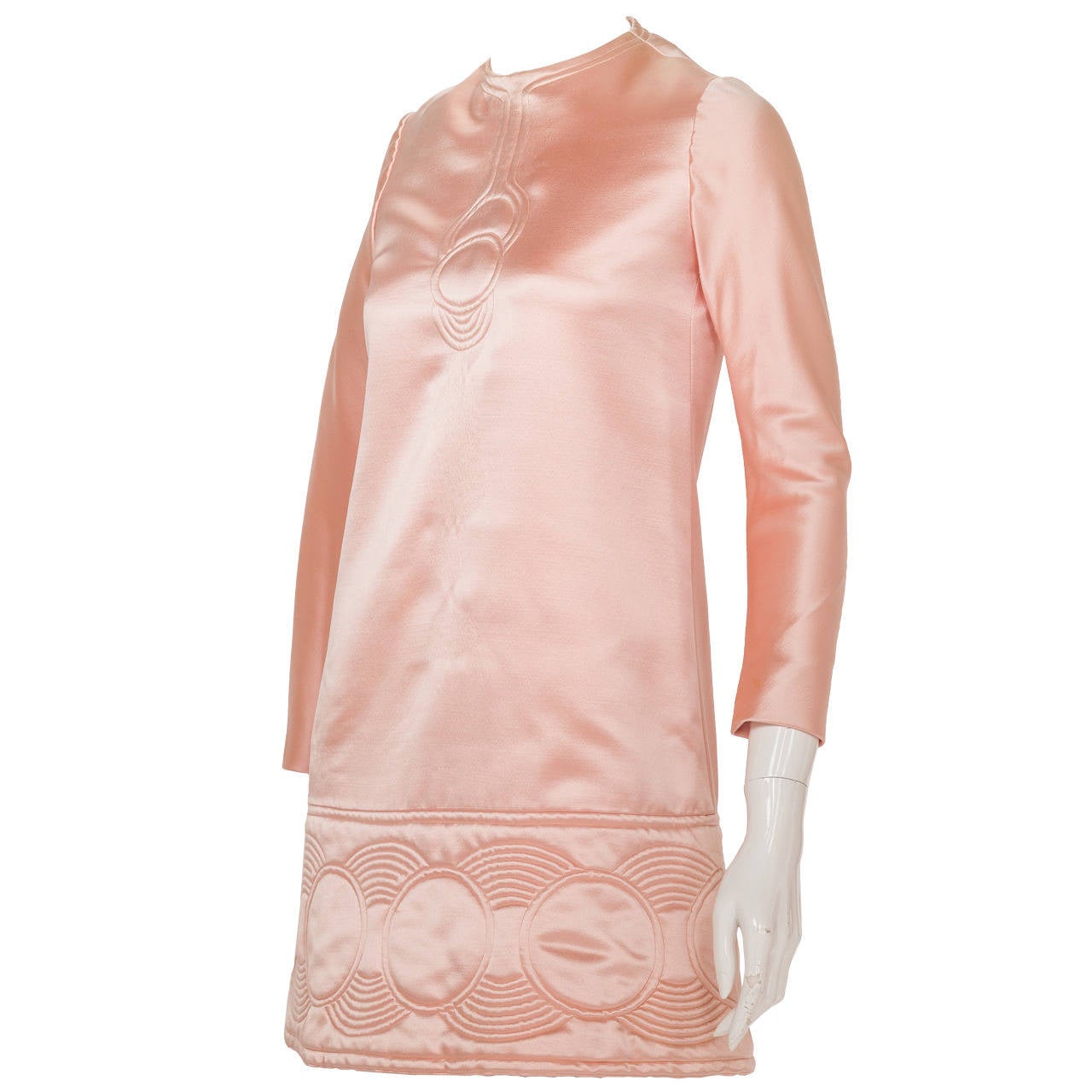 Pierre Cardin Space Age Pink Satin Mini Dress w/Circle Motif ca.1969 For  Sale at 1stDibs | space motif, its pierre age, pierre pink