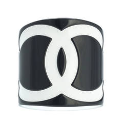 2005 Chanel Resin Cuff Bracelet w/CC Logo in White on Black Background