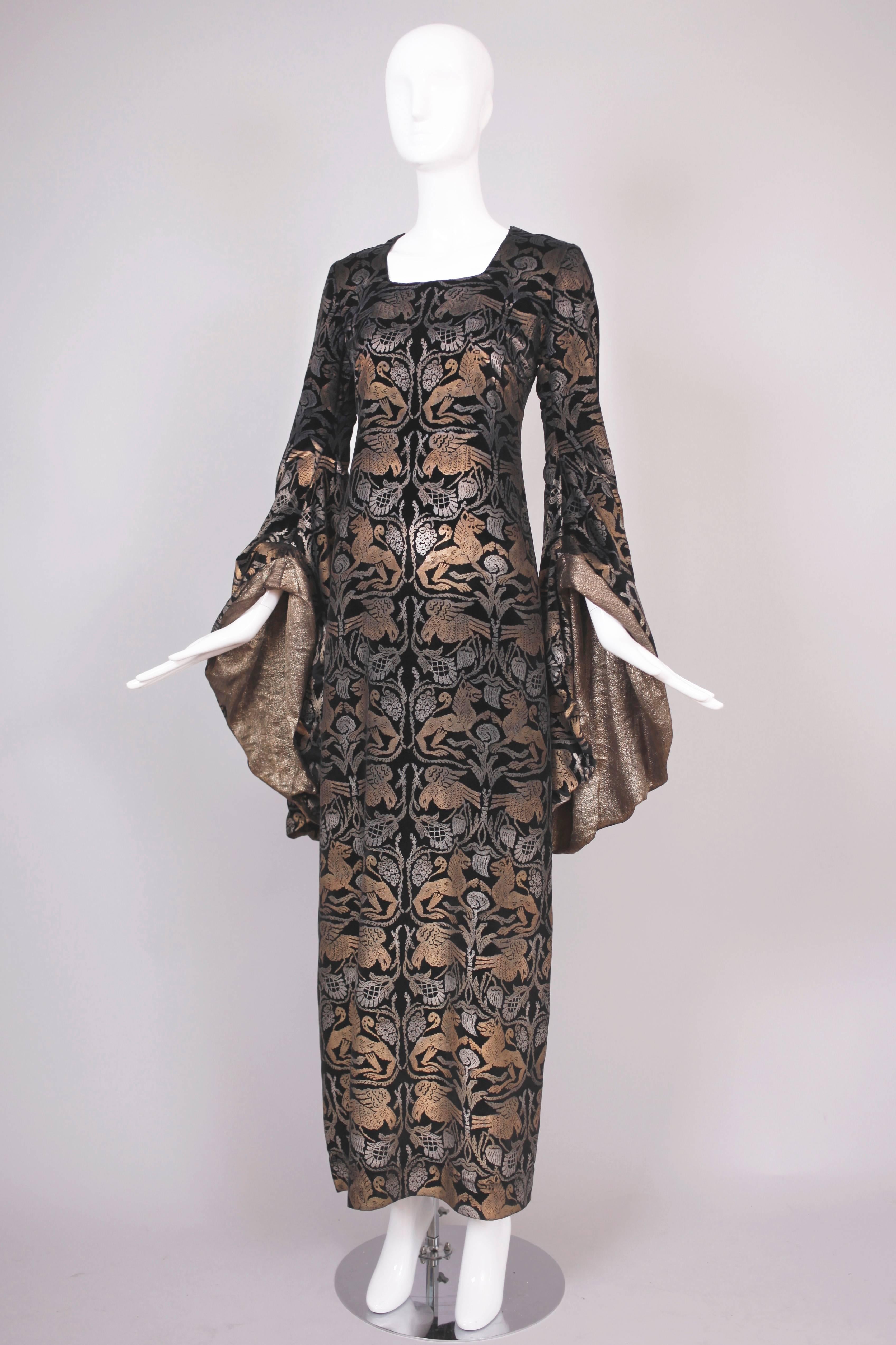 Maria Gallenga Couture Neuheitskleid aus Samt mit Metallic-Stickerei aus den 1920er Jahren (Schwarz) im Angebot