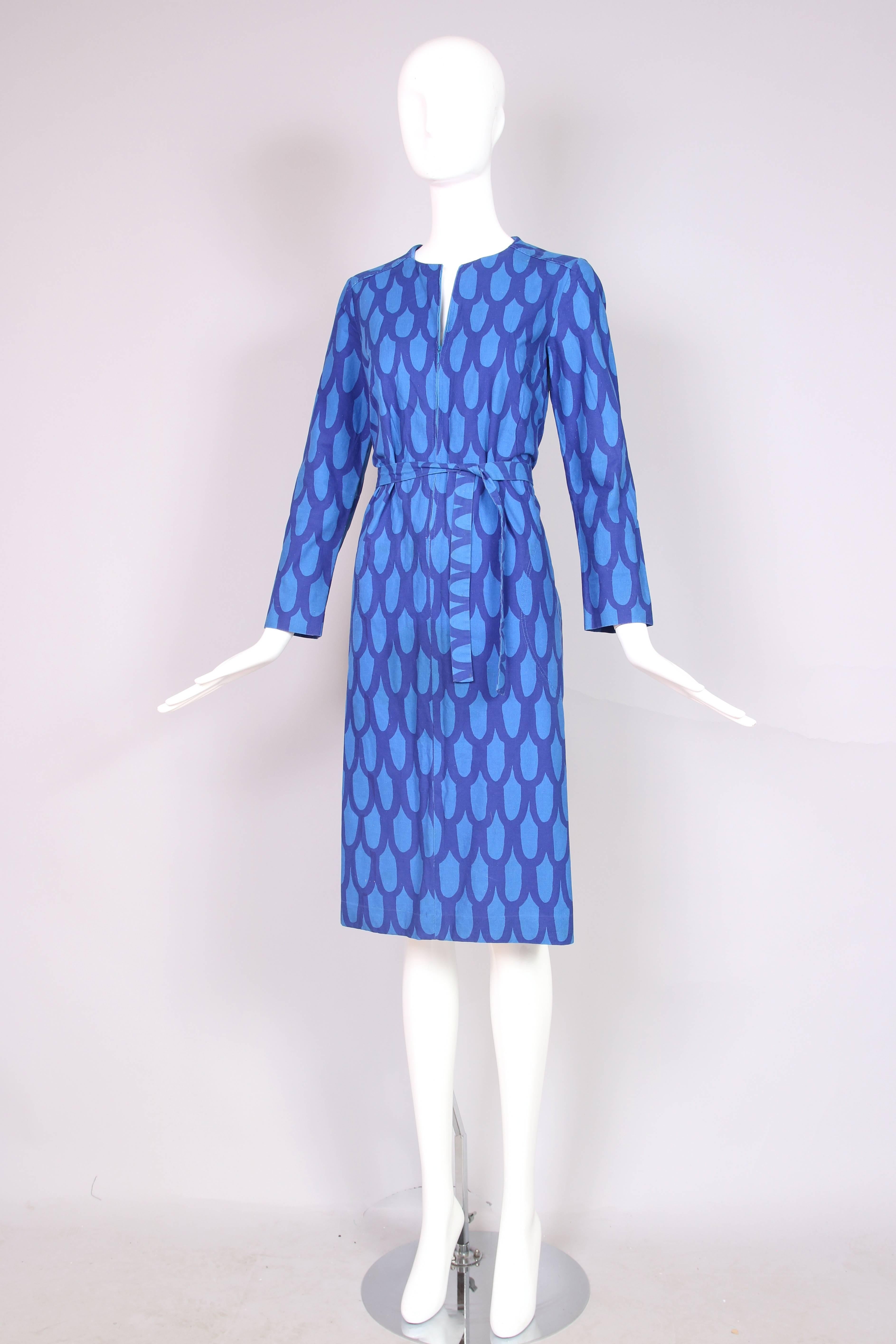 1970's Marimekko Blue Cotton Printed Shift Day Dress w/Zip Up Front & Belt In Excellent Condition In Studio City, CA