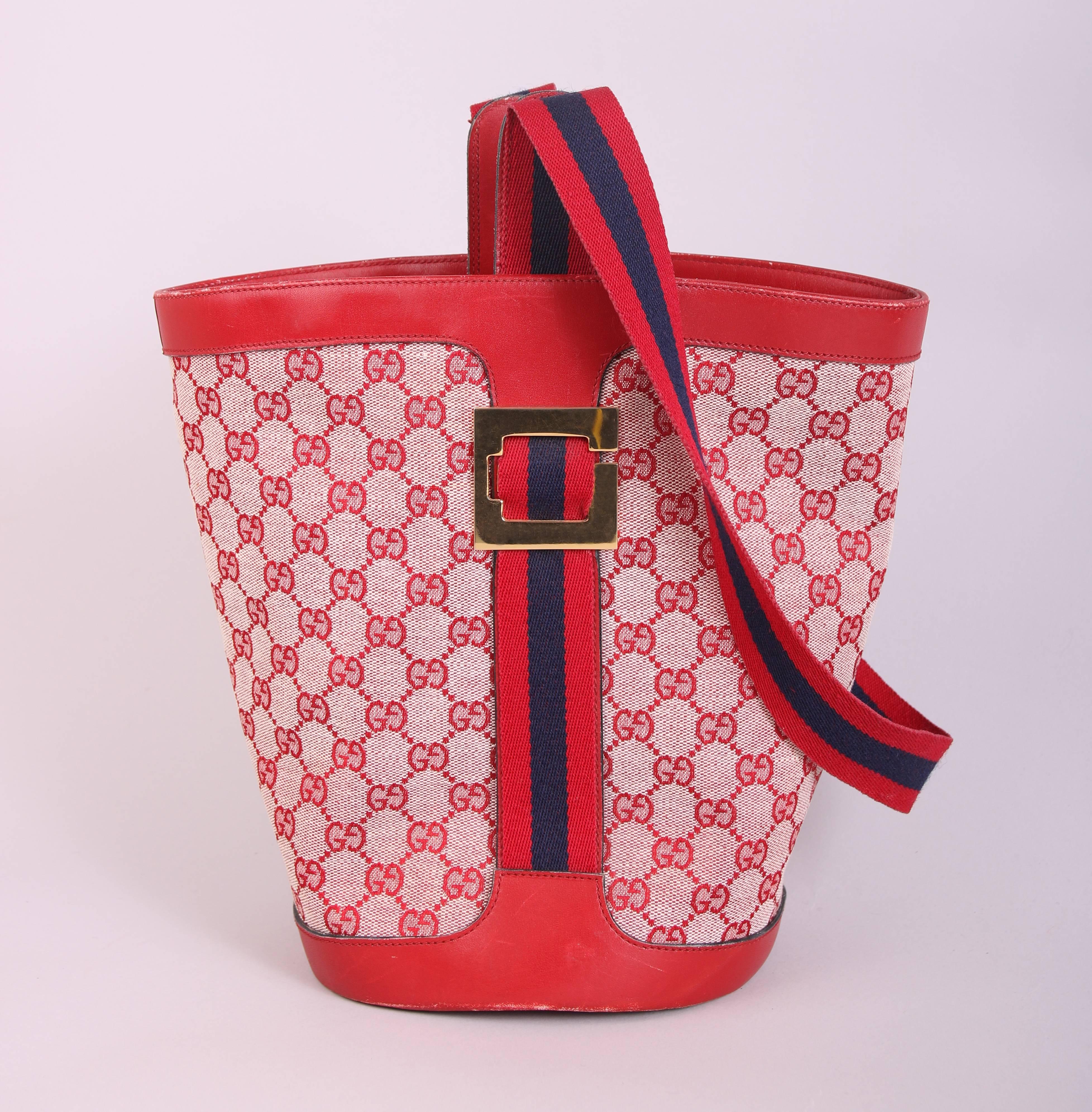 gucci bag with red trim
