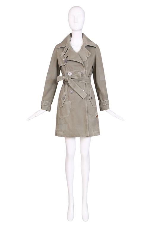 Vogue China Japan Galliano For Diors Green Coat christian by galliano green trench coat for sale Vogue China Japan Galliano For Diors Green Coat christian by galliano green trench coat for sale