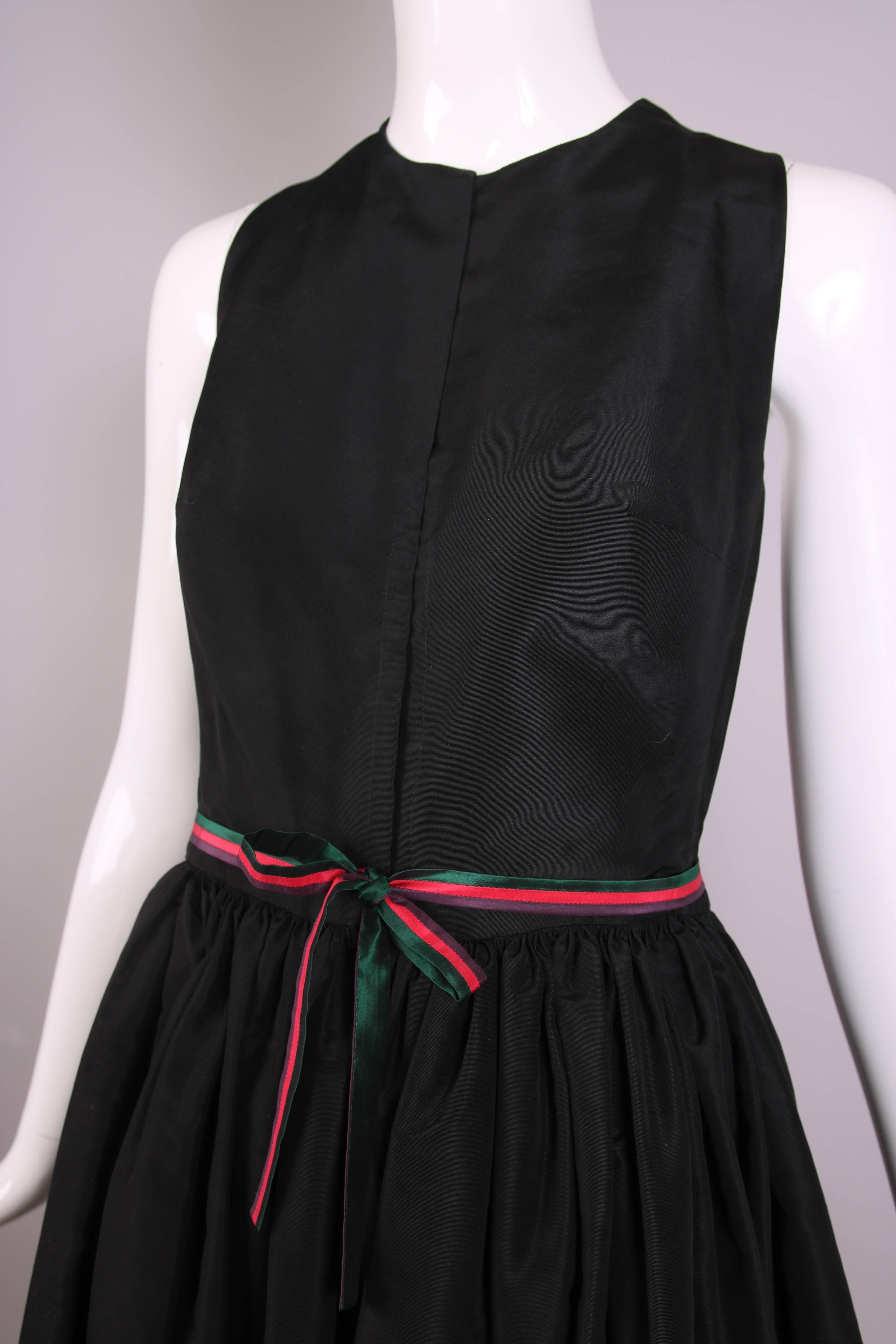 Madame Gres Haute Couture - Robe de cocktail en soie noire assortie d'un couvre-lit ca. 1983 1