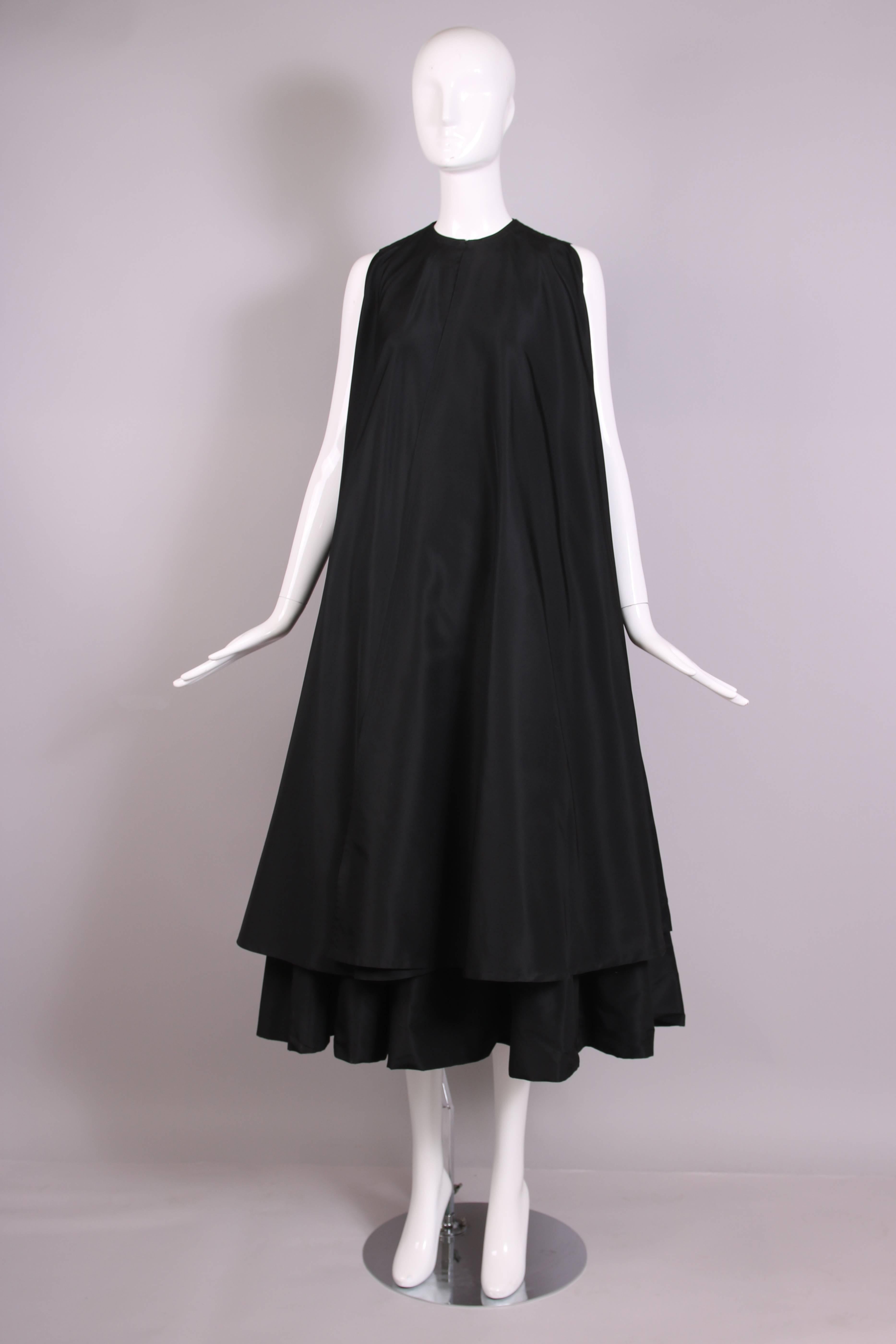Madame Gres Haute Couture - Robe de cocktail en soie noire assortie d'un couvre-lit ca. 1983 Excellent état à Studio City, CA