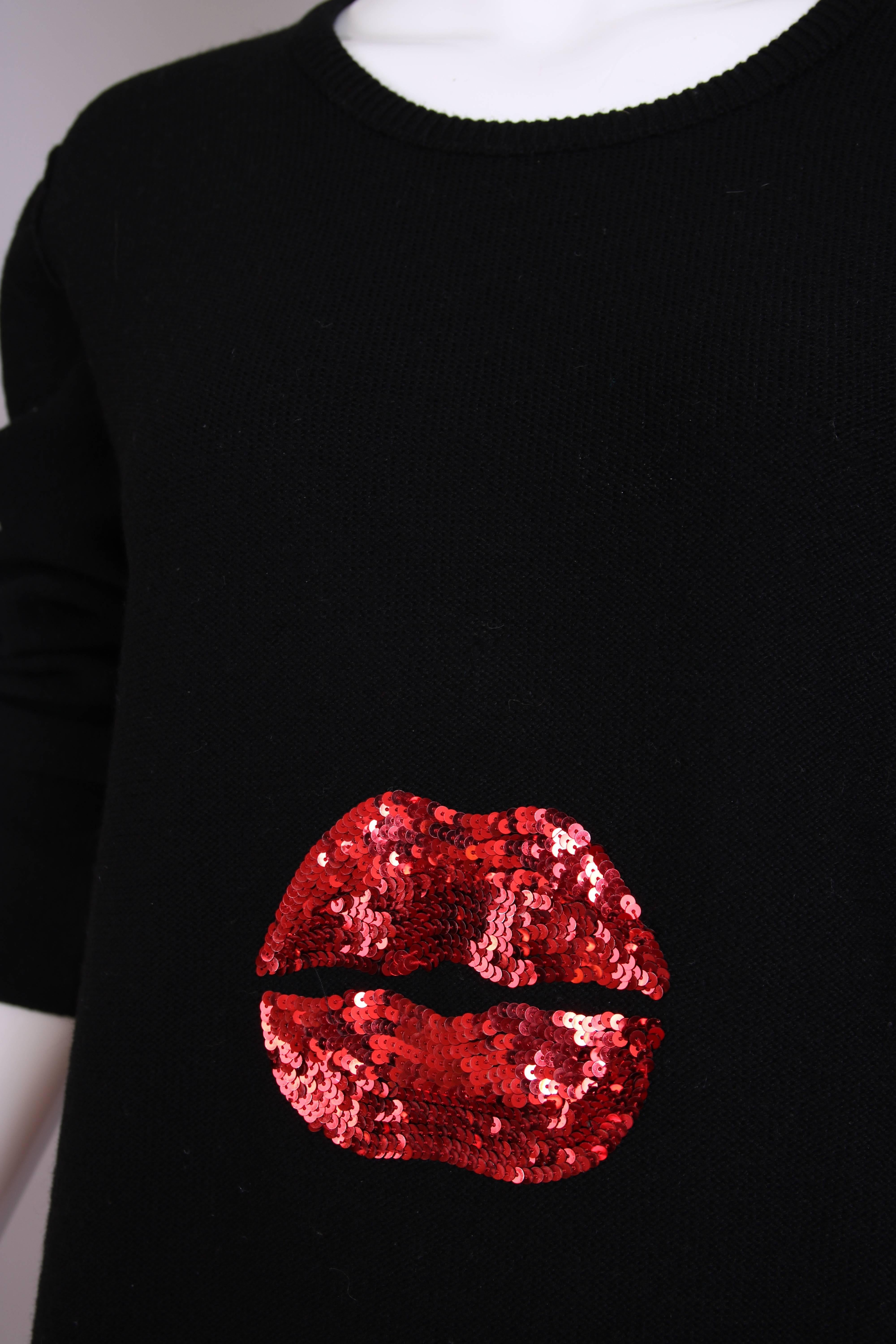 Vtg Sonia Rykiel Schwarzer langärmeliger Pullover aus Wolle & Kaschmir mit roten Pailletten Lippen im Angebot 1