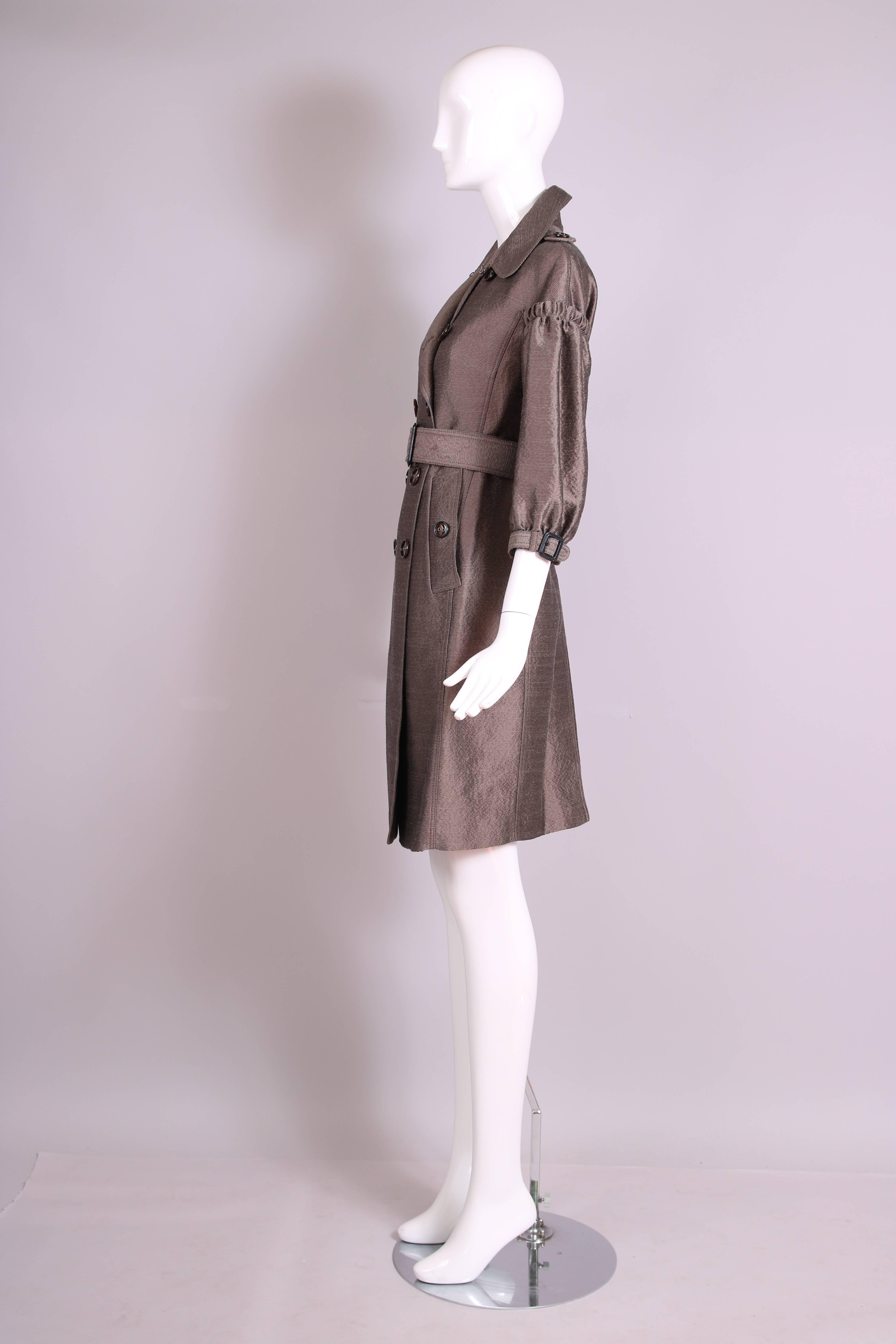 Burberry Porsum Mocha Trench Coat w/Puffed 3/4 Sleeves & Belt In Excellent Condition In Studio City, CA