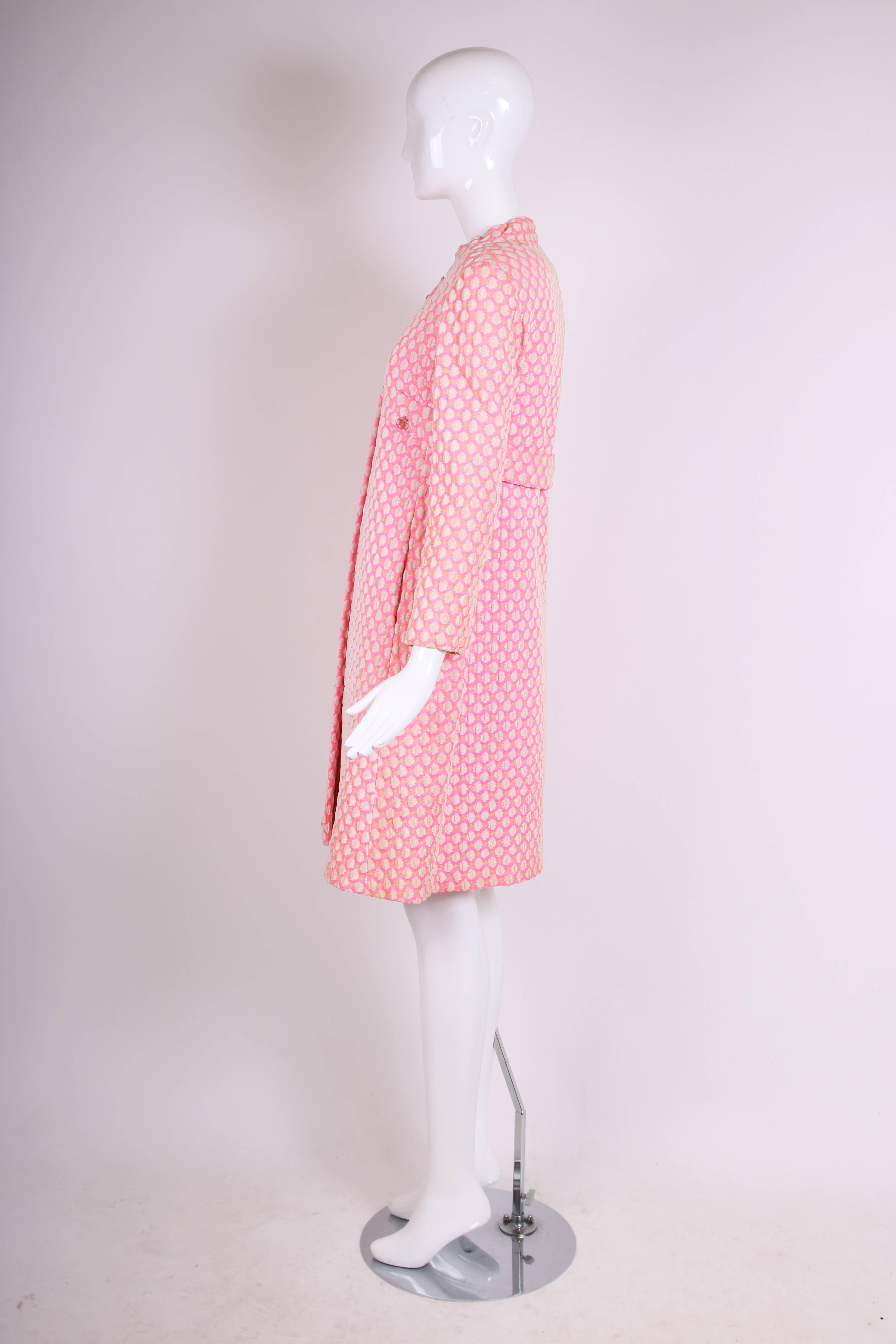 1960's Guy Laroche by Maria Carine Bubblegum Pink Patterned Coat In Excellent Condition In Studio City, CA