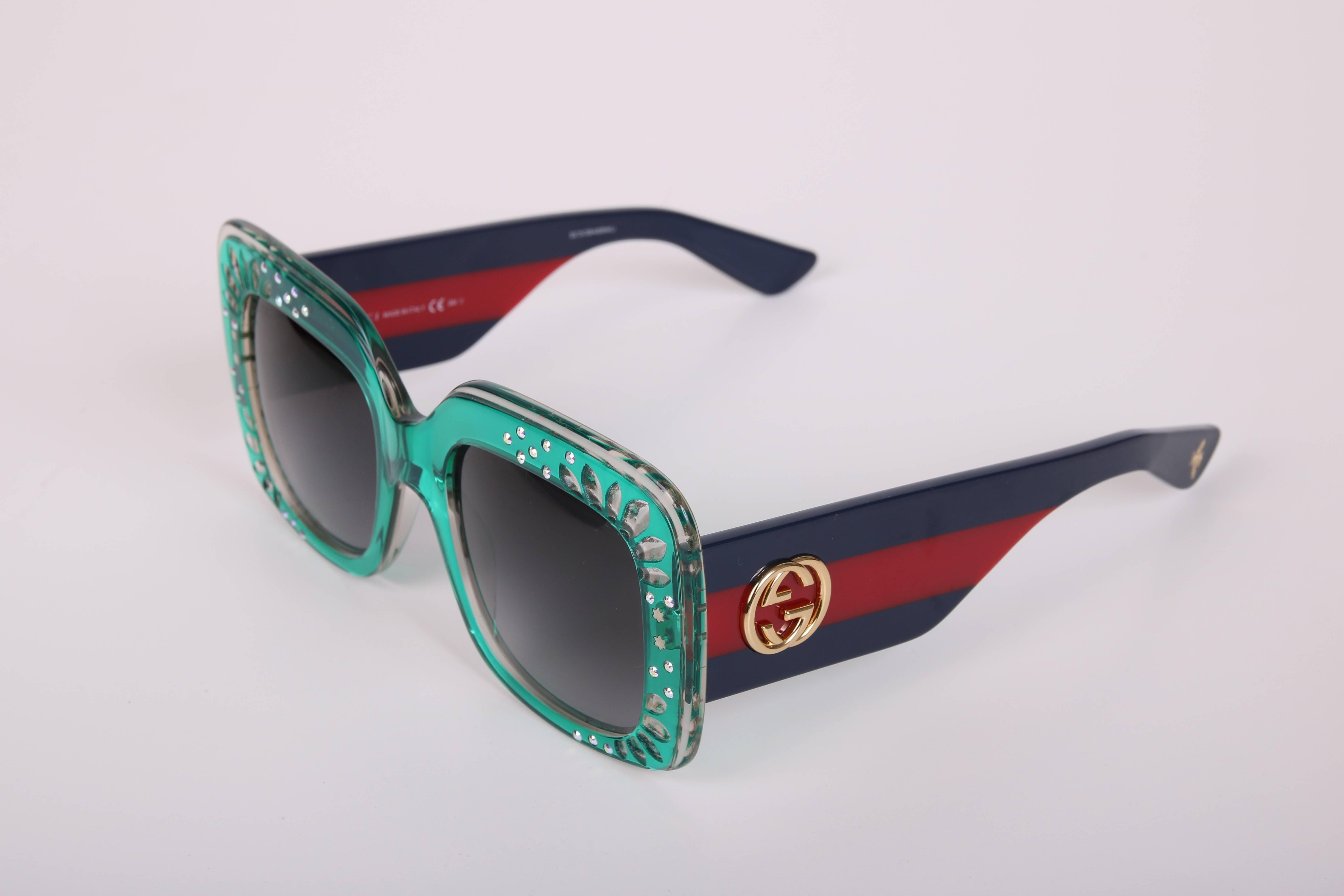 gucci green square sunglasses