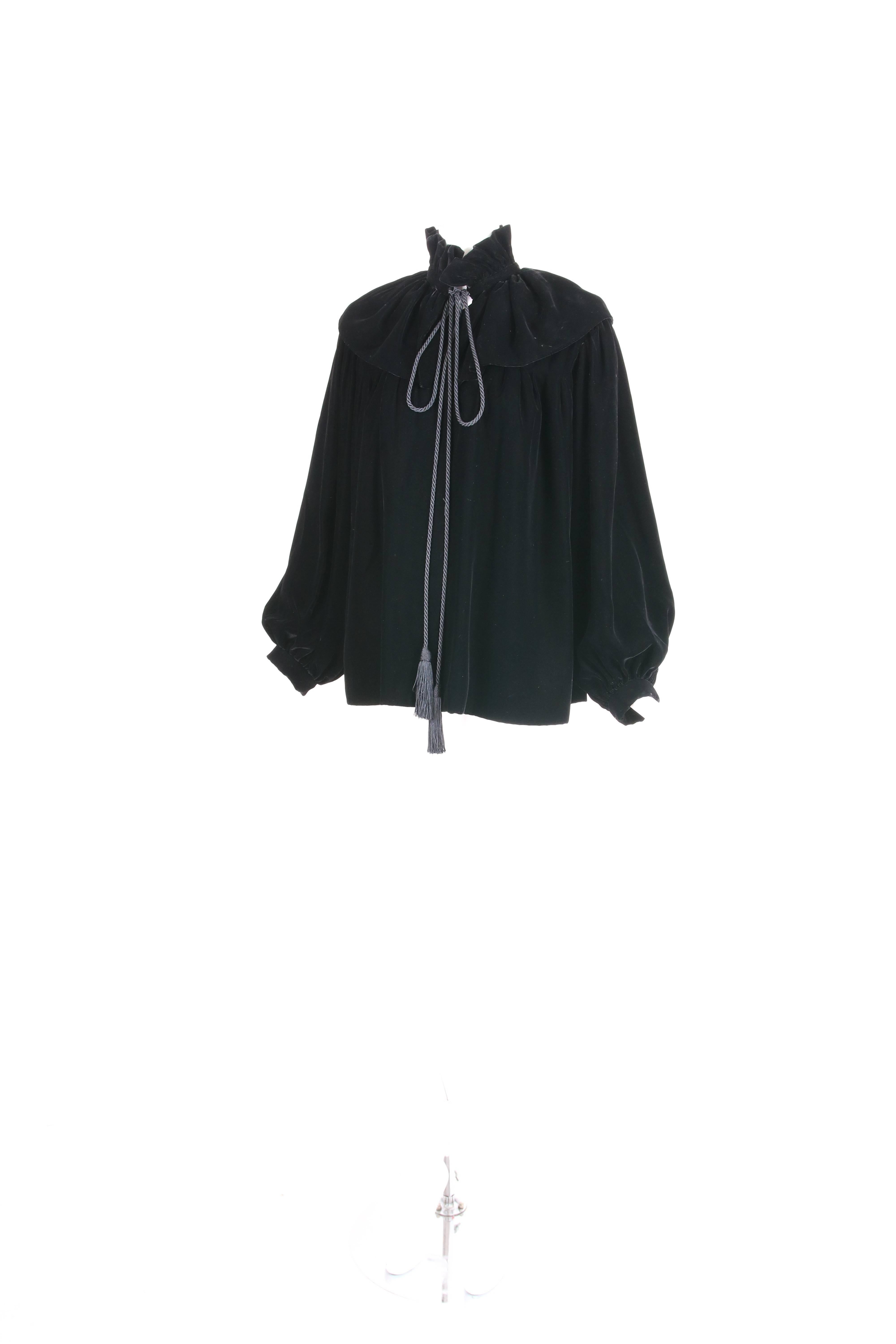 1970's Yves Saint Laurent YSL Schwarzer Samt Russische Sammlung Jacke w/Seide Krawatten Damen im Angebot