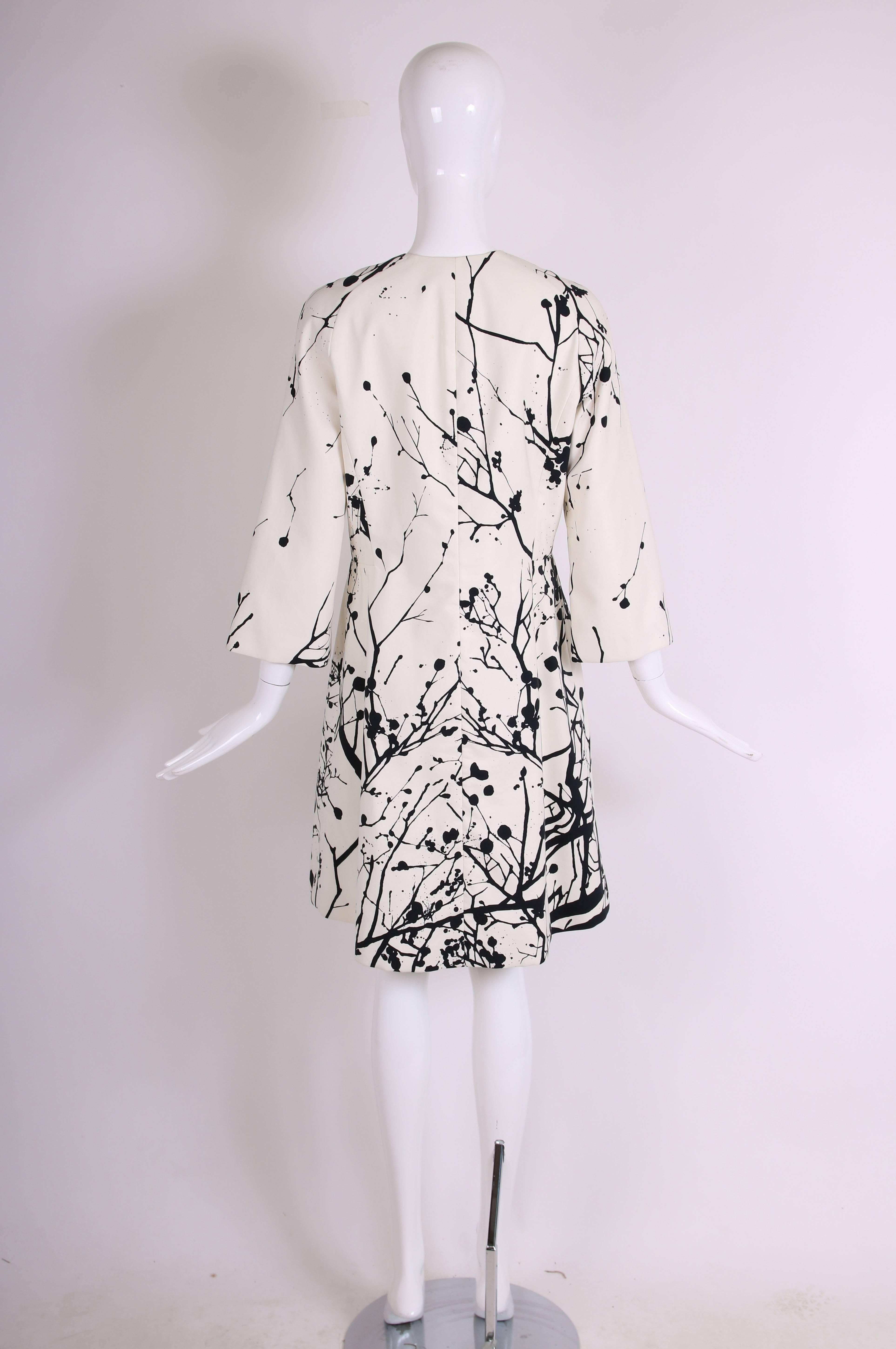 Women's Tuleh Black & White Abstract Splatter Print Coat with 3/4 Sleeves