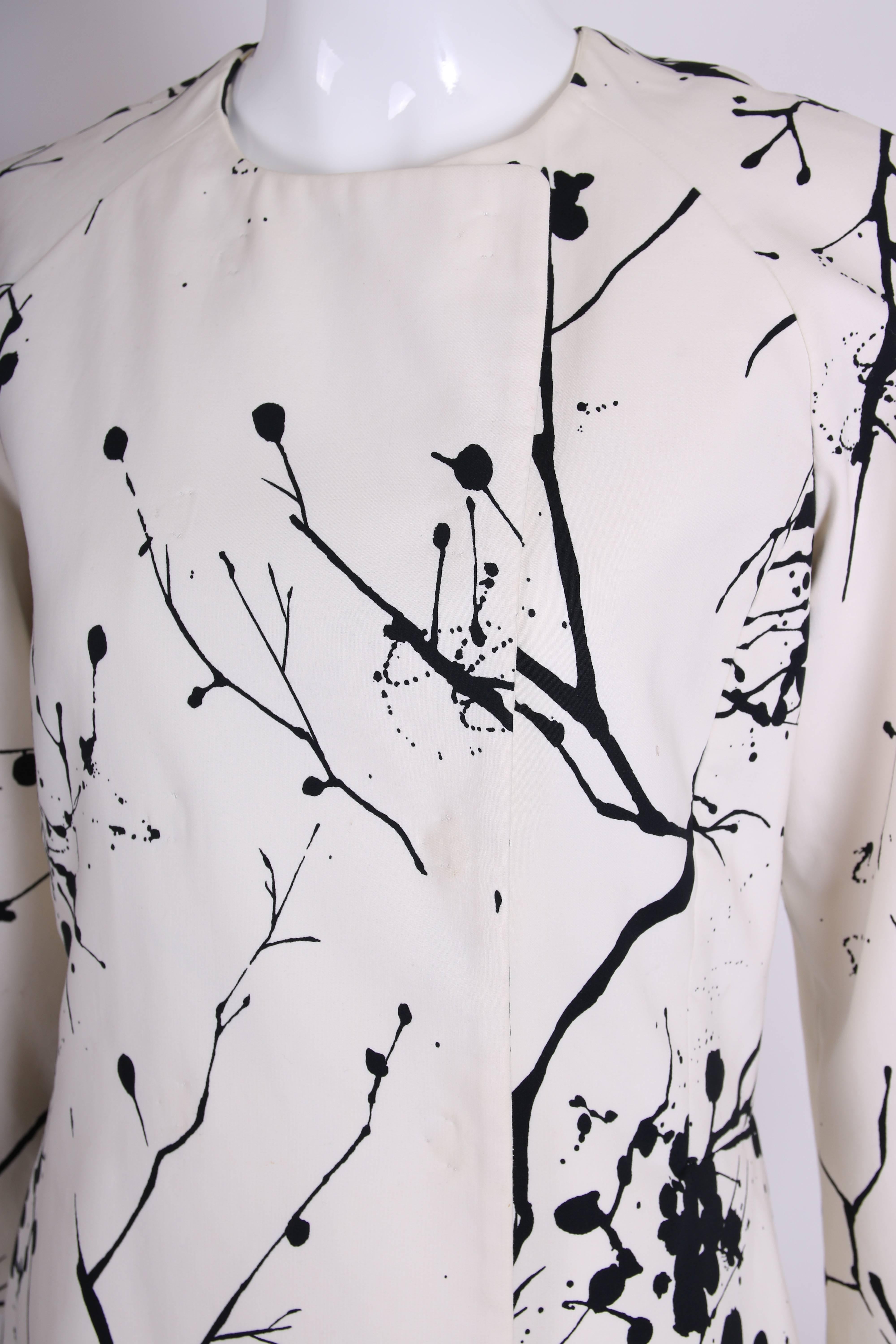 Tuleh Black & White Abstract Splatter Print Coat with 3/4 Sleeves 1
