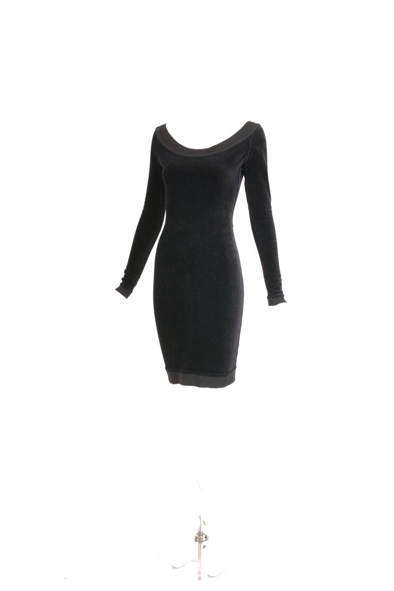 Alaia Black Stretch Velvet Bodycon Mini Dress w/Open Back For Sale at  1stDibs | alaia velvet dress