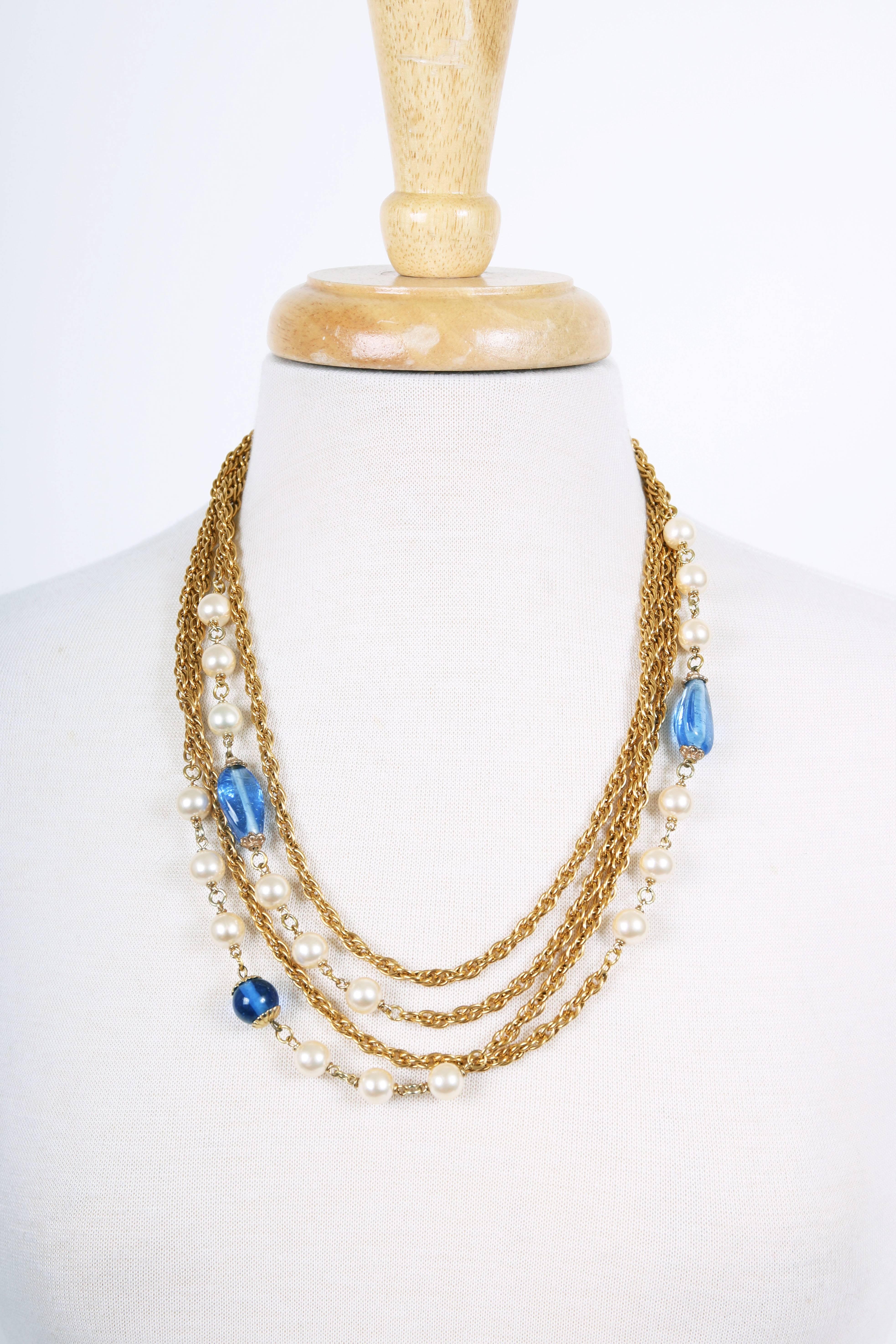 1980's Chanel Chain Sautoir Necklace w/Pearl & Gripoix Beads In Excellent Condition For Sale In Studio City, CA