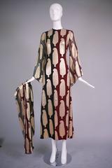 1971 Bill Blass Silk & Gold Lame Oversized Paisley Print Gown w/Matching Scarf