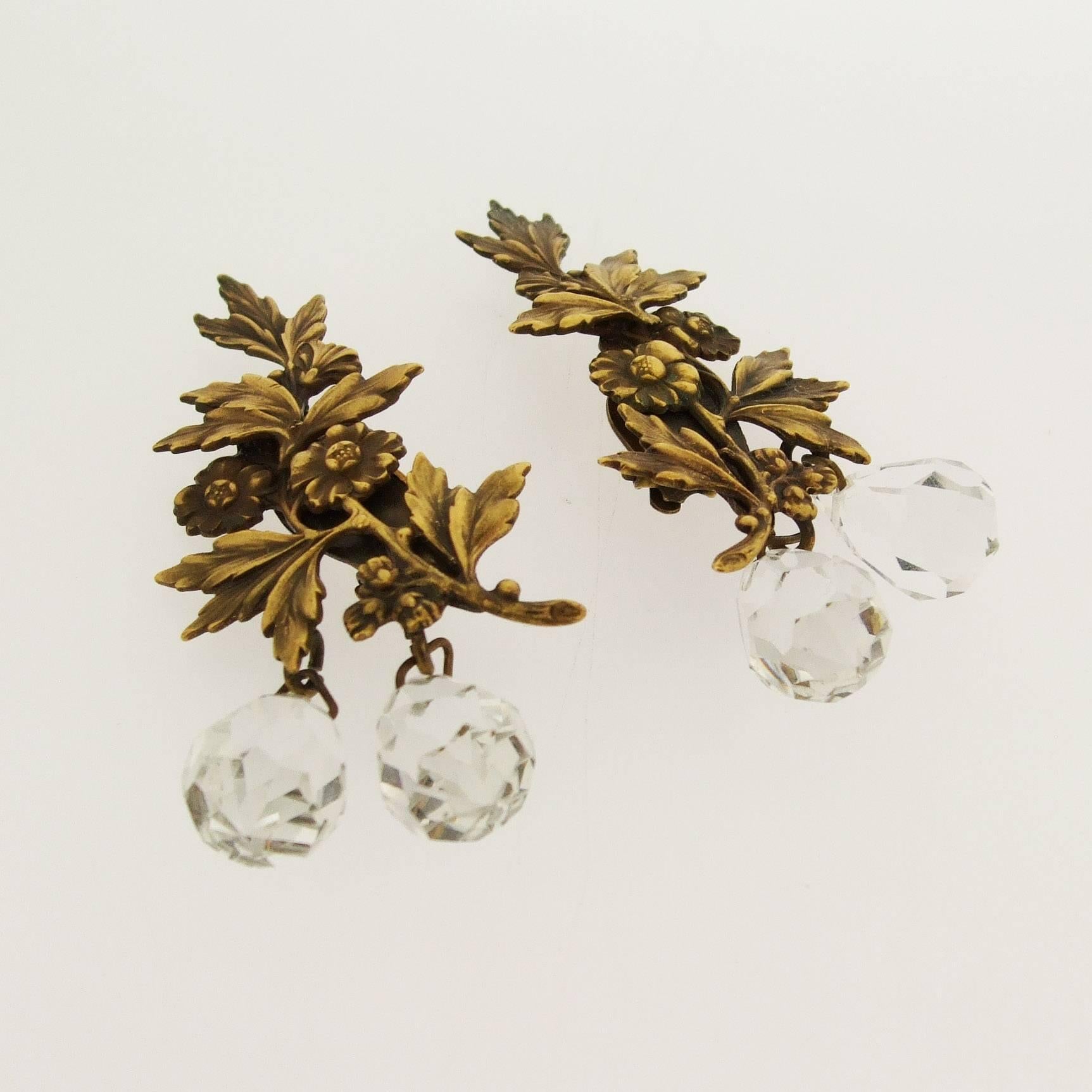 Vintage Floral Crystal Earrings by Joseff of Hollywood In Excellent Condition For Sale In London, GB