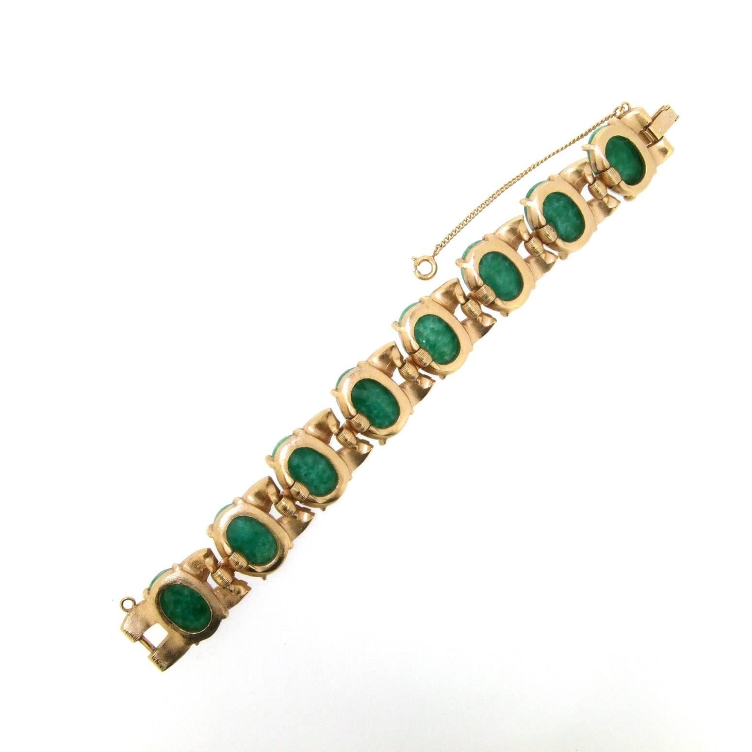 Vintage Jade Effect Glass Bracelet by Trifari In Excellent Condition For Sale In London, GB
