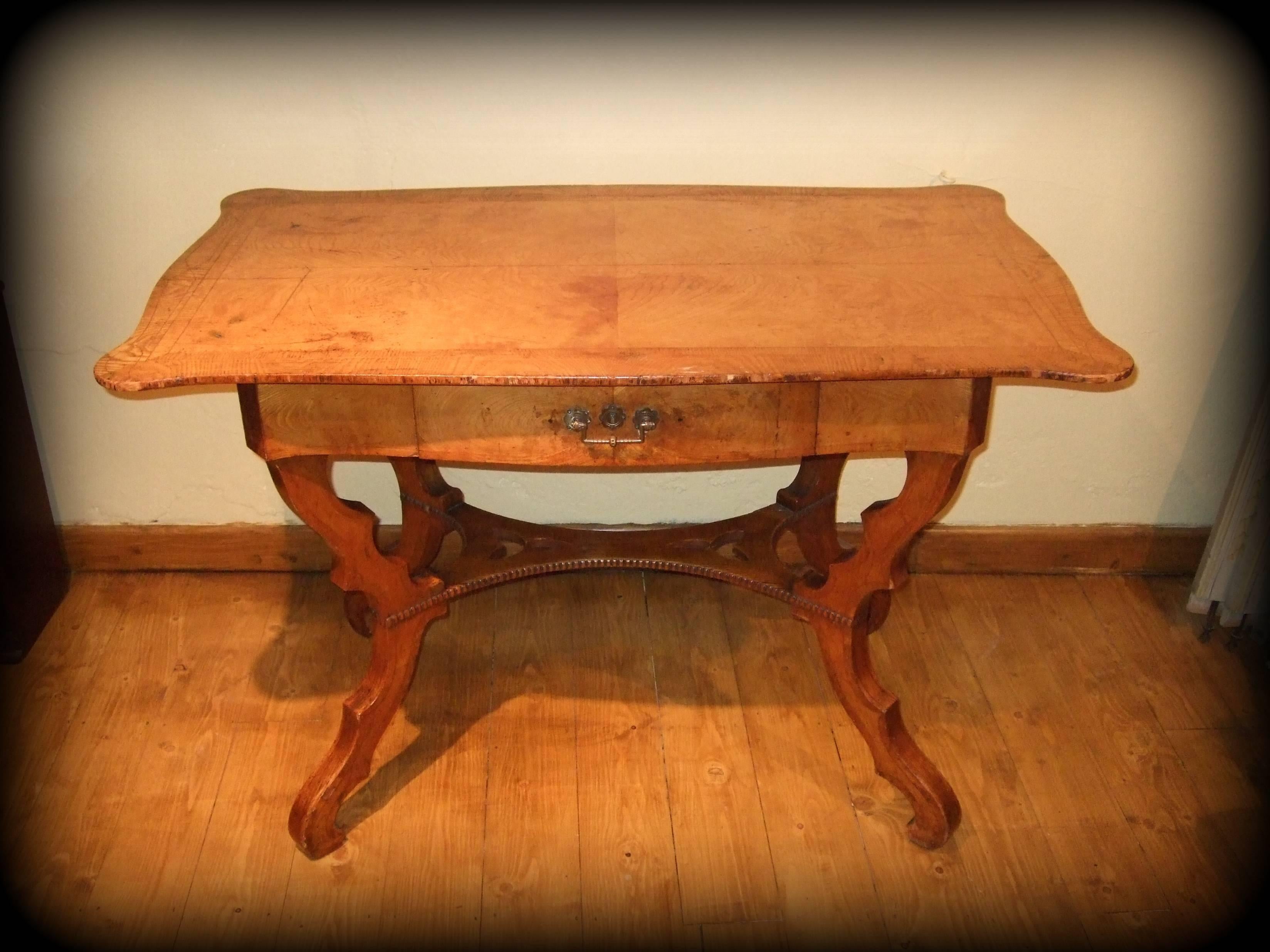 19th Century Satinwood Dressing Table Sewing Table In Good Condition For Sale In London, GB