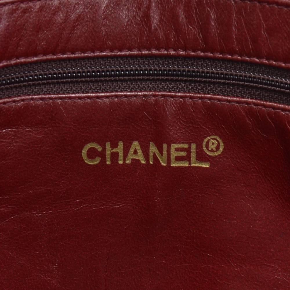 Chanel Vintage Black Quilted Lambskin Gold Chain Hardware Camera Shoulder Bag 4