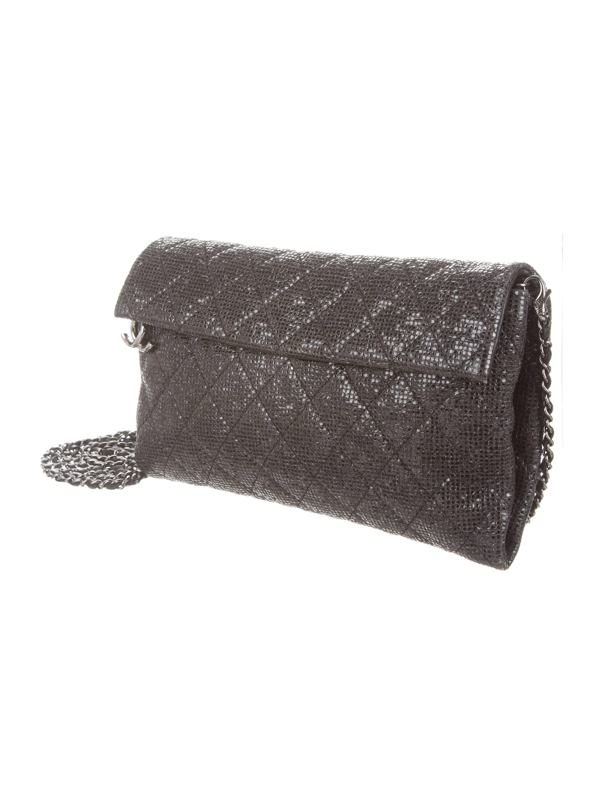 Chanel Limited Edition Black Sequin Silver Flap Evening Crossbody Shoulder Bag In Excellent Condition In Chicago, IL
