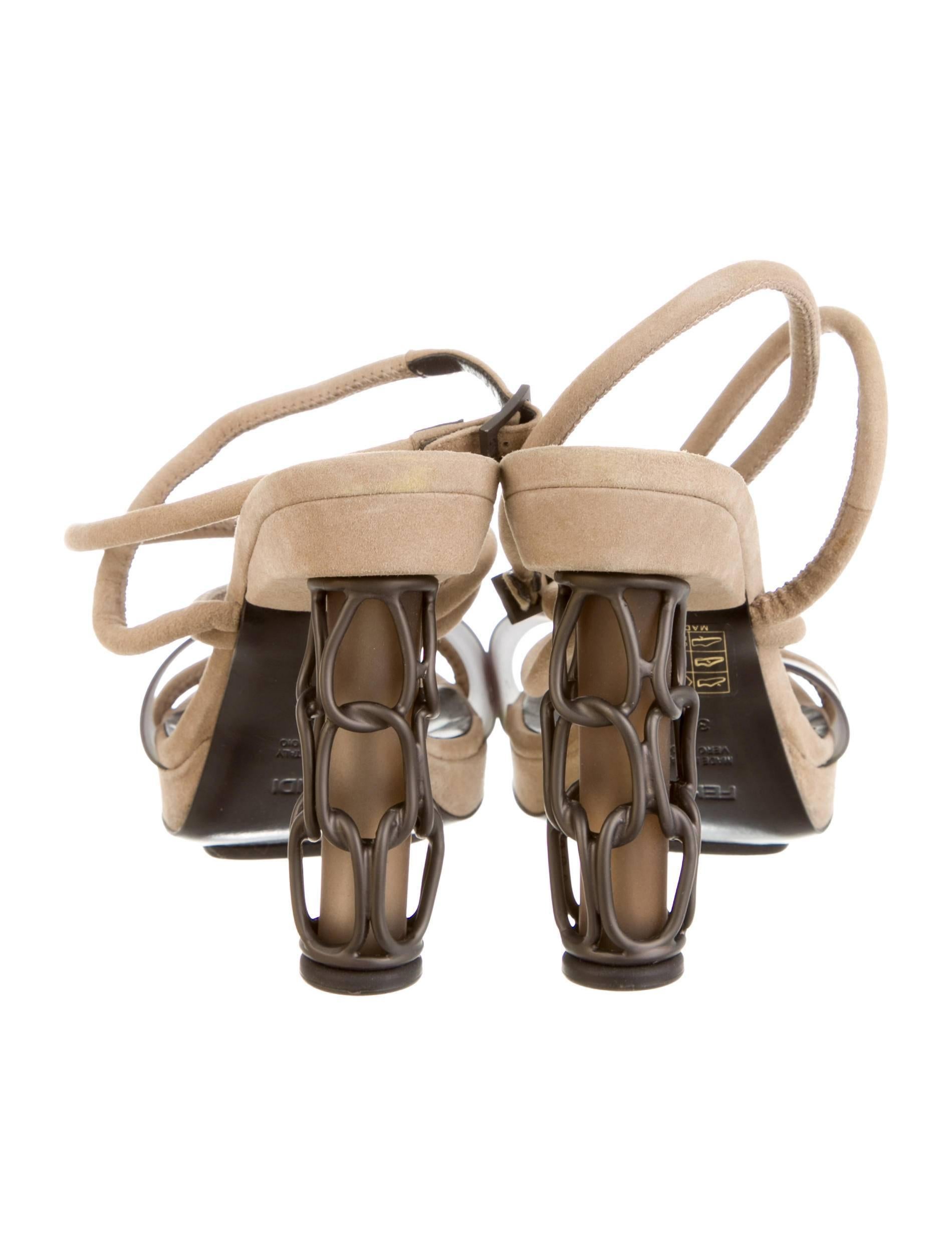 CURATOR'S NOTES

Size IT 38.5 (US 8.5)
Suede 
PVC 
Metal
Buckle ankle closure
Made in Italy
Heel height 5