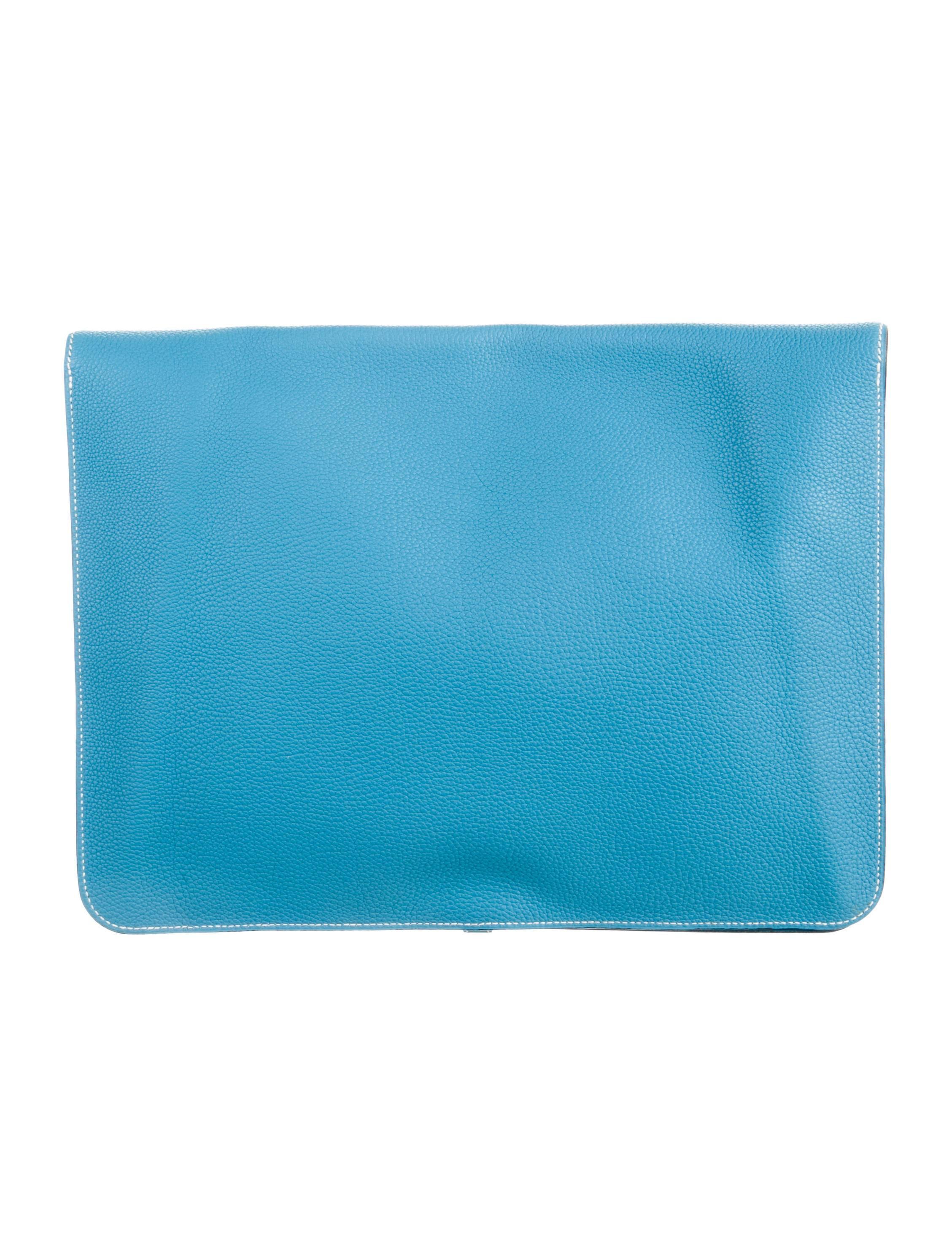 Hermes Turquoise Togo Leather Flap Attache Envelope Tech Accessory Clutch Bag In Excellent Condition In Chicago, IL