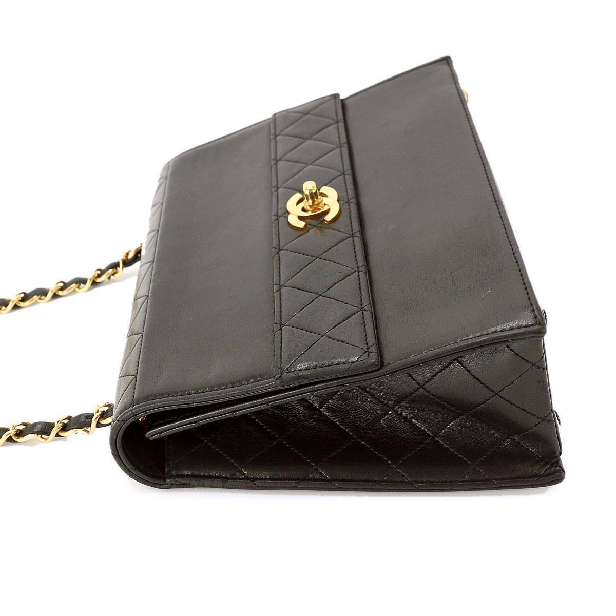 Chanel Rare Vintage Black Lambskin Gold Turnlock Kelly Box Chain Crossbody Bag In Good Condition In Chicago, IL