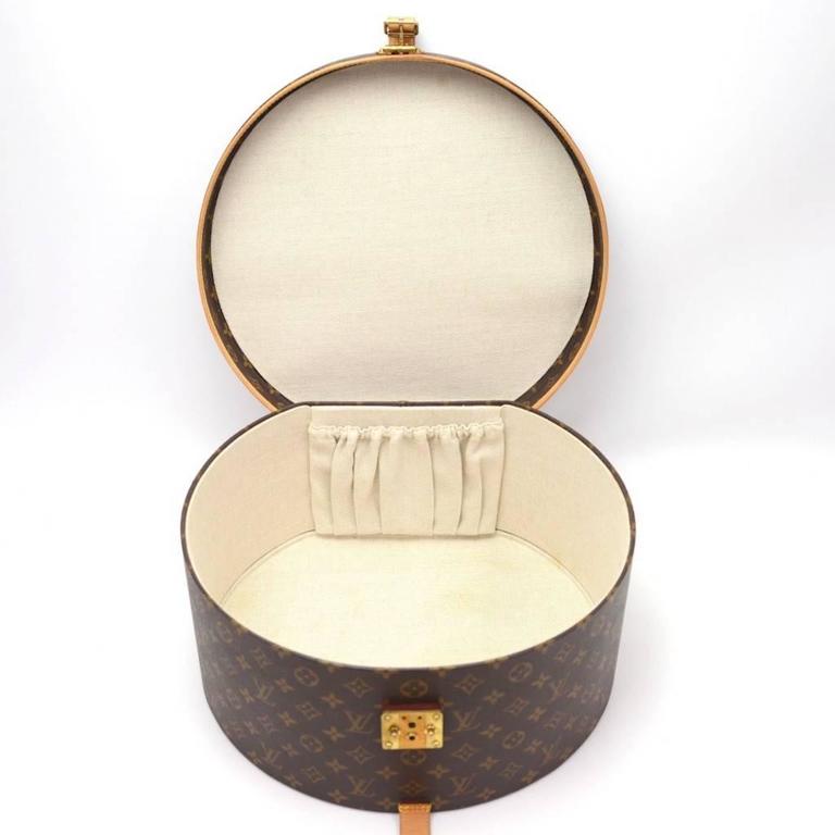 Louis Vuitton Monogram Canvas Gold HW Storage Jewelry Travel Hat Box